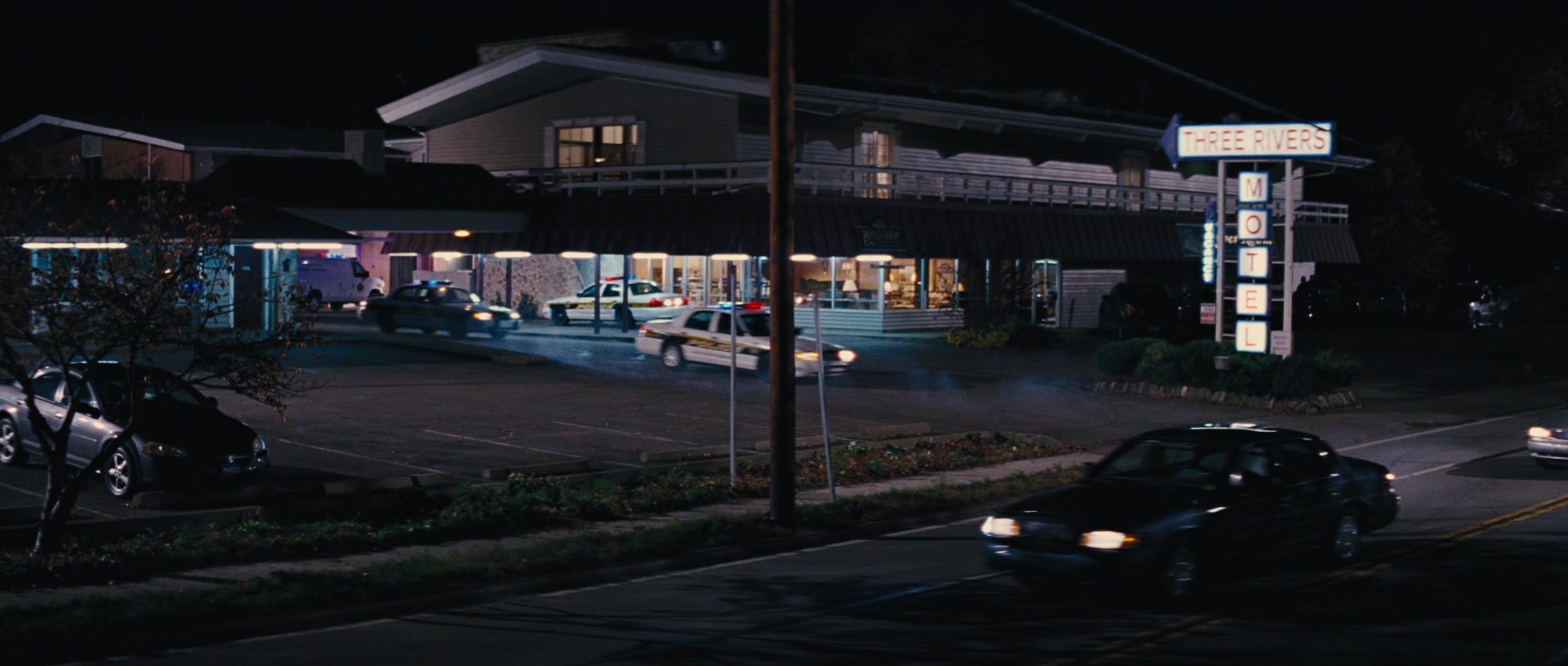 Jack Reacher (2012), wide, 2.35:1 — film still