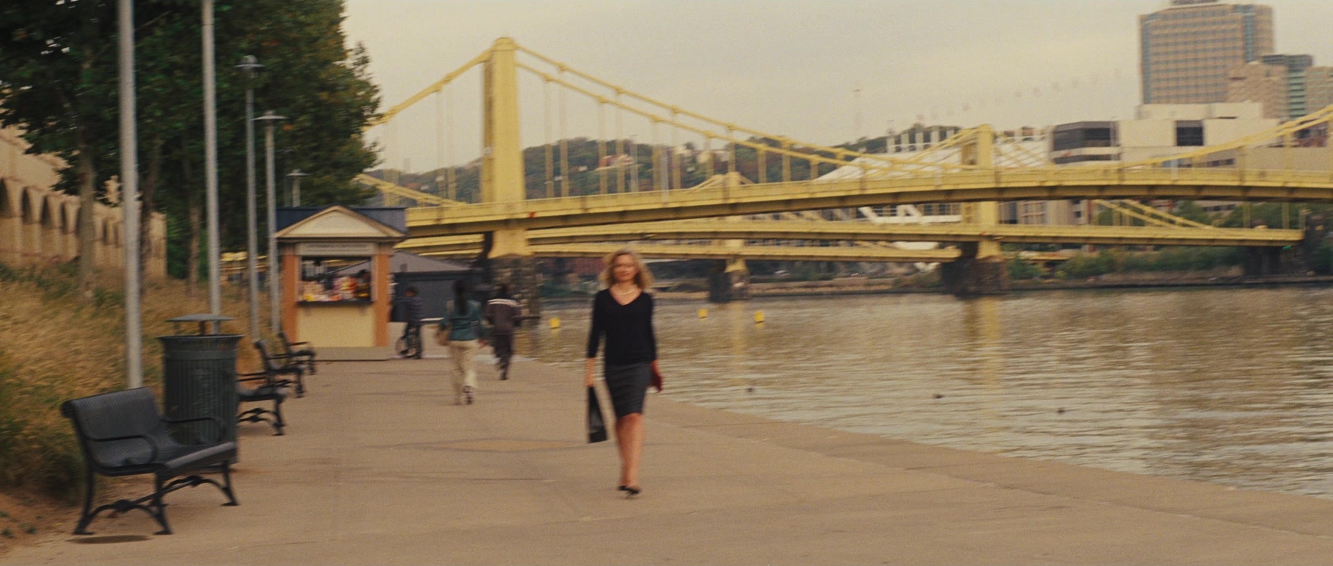 Jack Reacher (2012), wide, 2.35:1 — film still