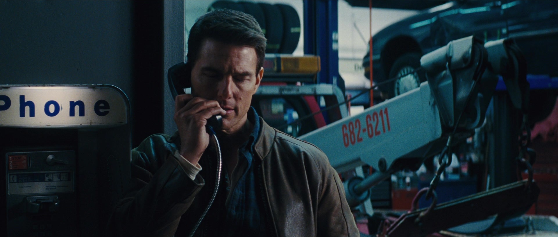 Jack Reacher (2012), wide, 2.35:1 — film still