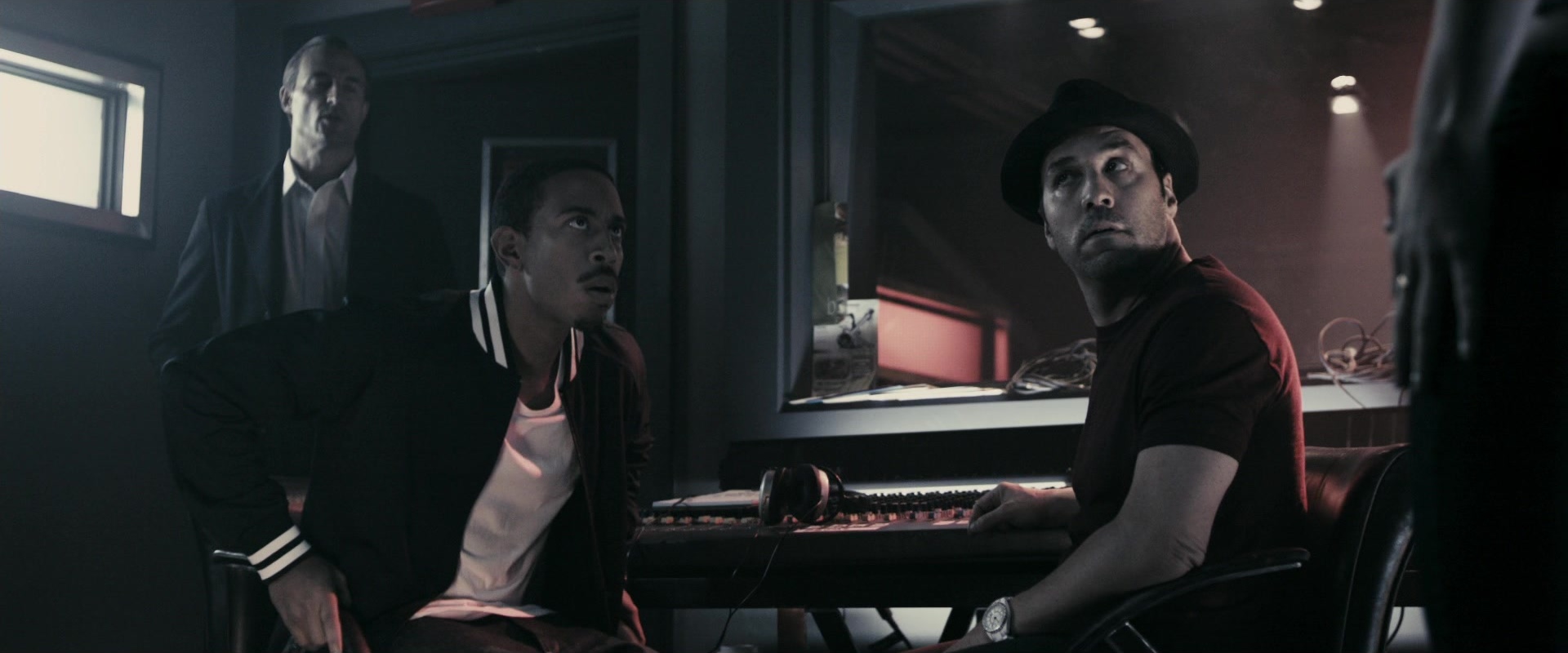 RocknRolla (2008), wide, 2.40:1 — film still