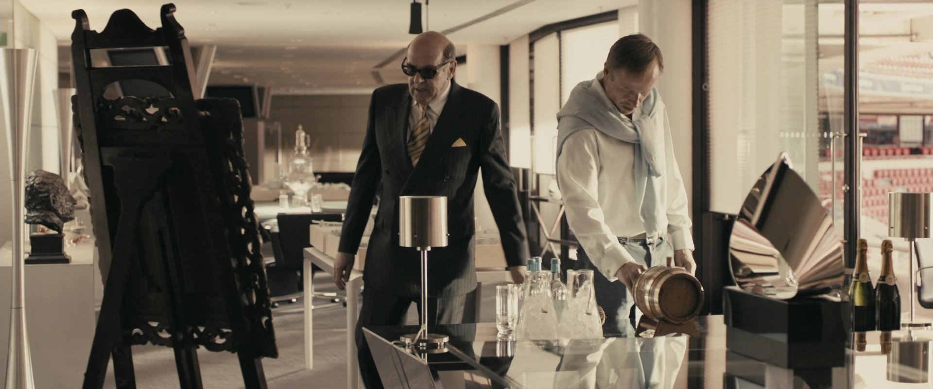 RocknRolla (2008), wide, 2.40:1 — film still