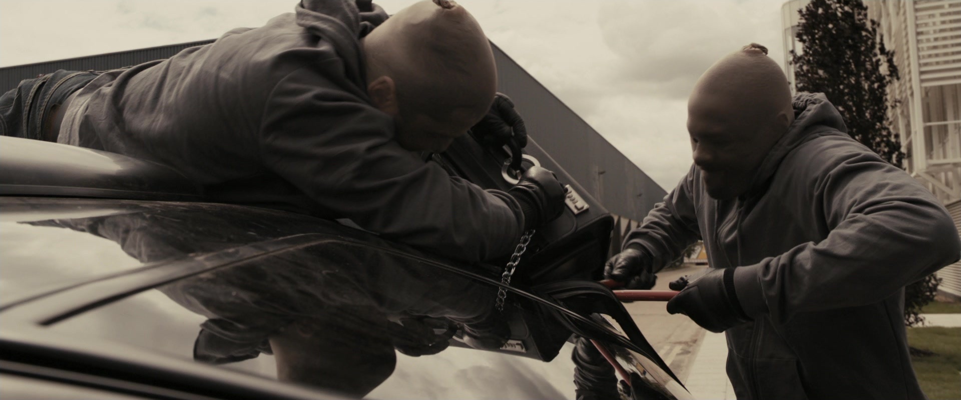 RocknRolla (2008), unknown, 2.40:1 — film still