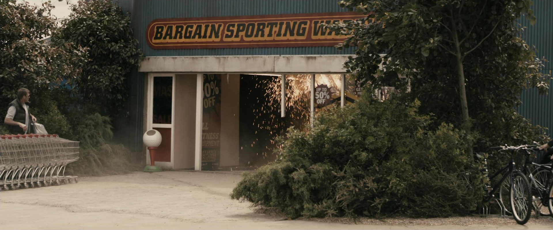 RocknRolla (2008), wide, 2.40:1 — film still