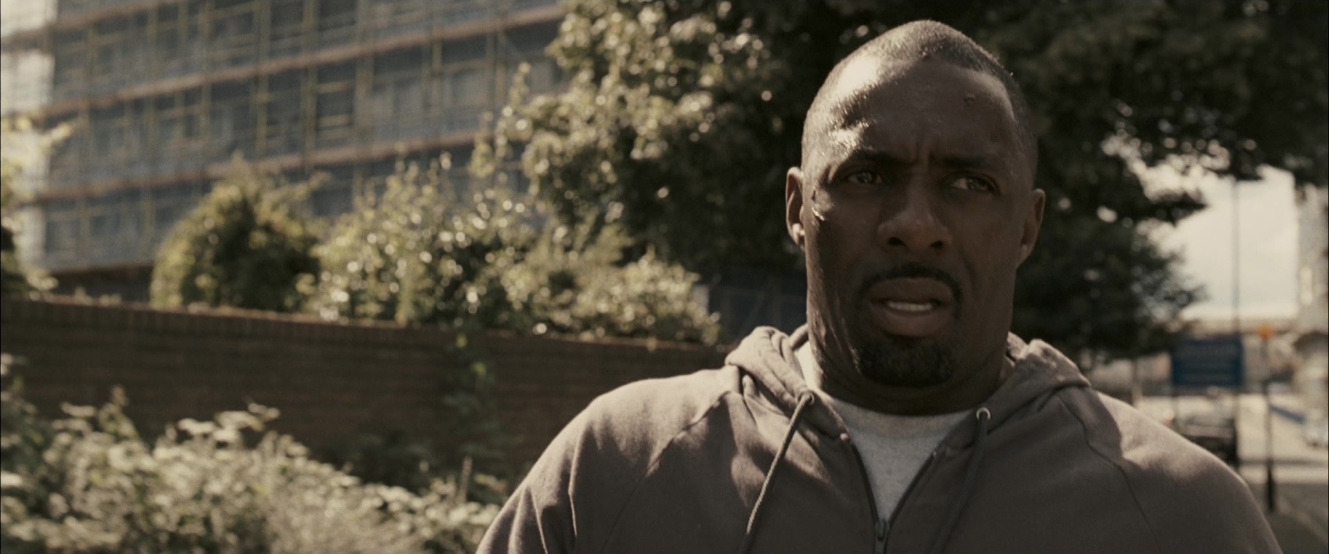 RocknRolla (2008), medium, 2.40:1 — film still