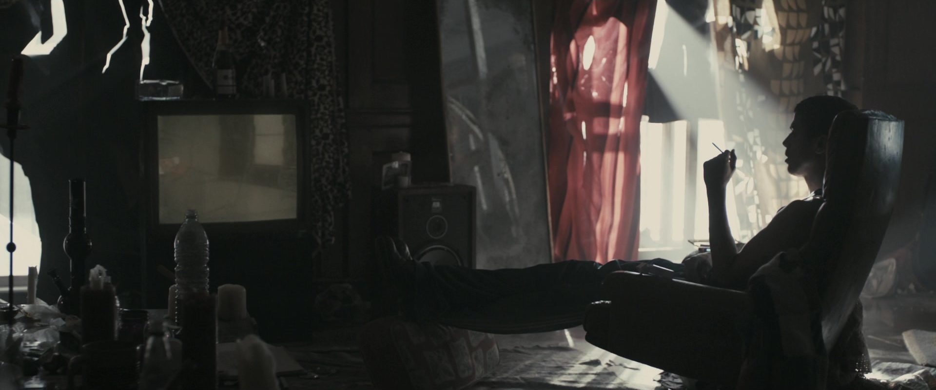 RocknRolla (2008), wide, 2.40:1 — film still