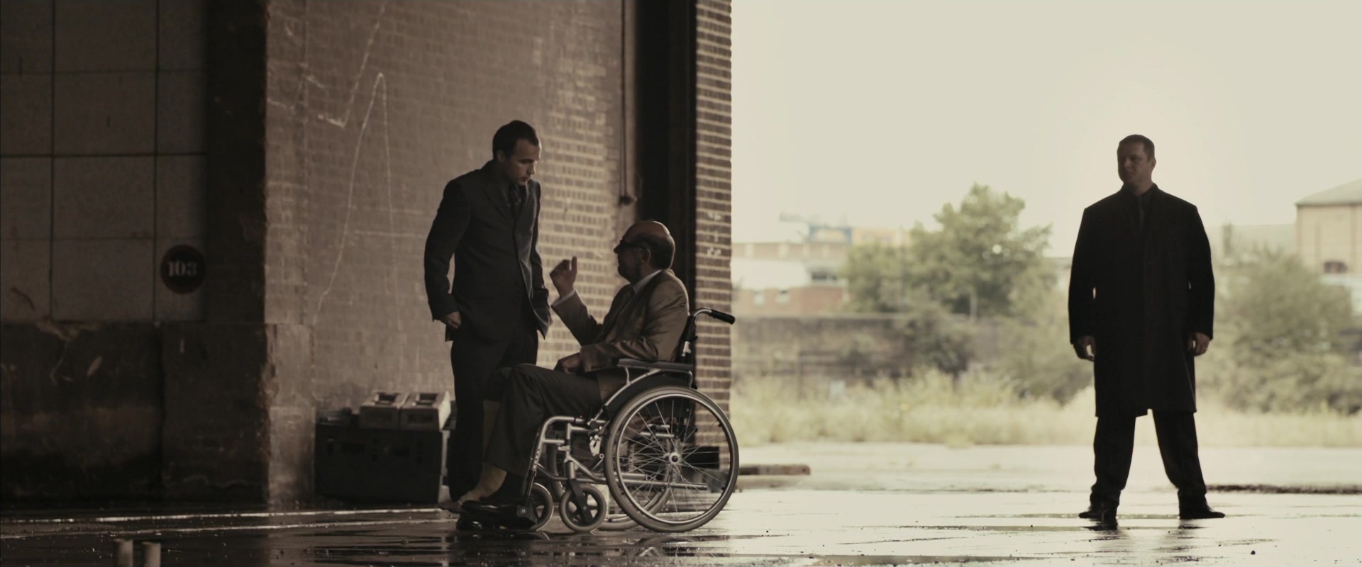 RocknRolla (2008), wide, 2.40:1 — film still