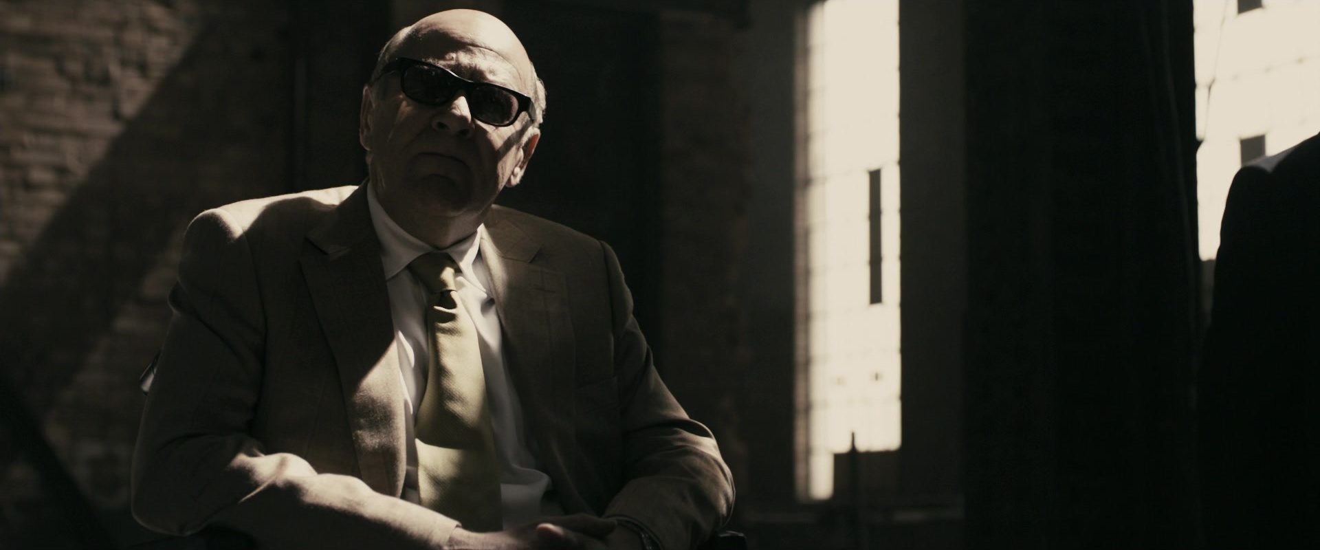RocknRolla (2008), wide, 2.40:1 — film still