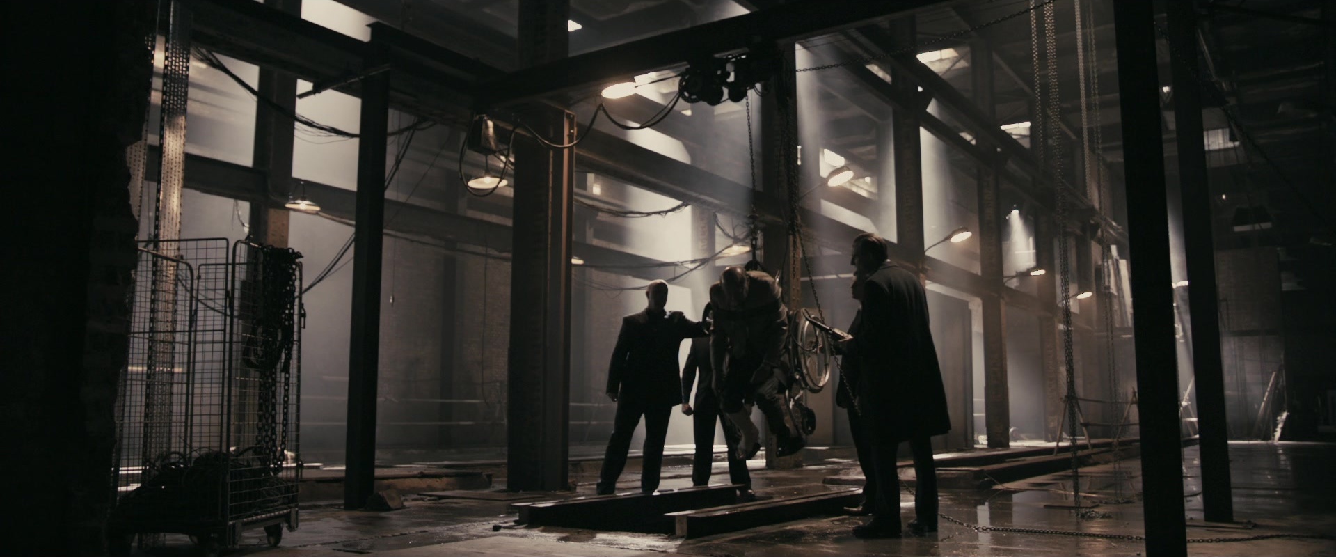 RocknRolla (2008), medium, 2.40:1 — film still