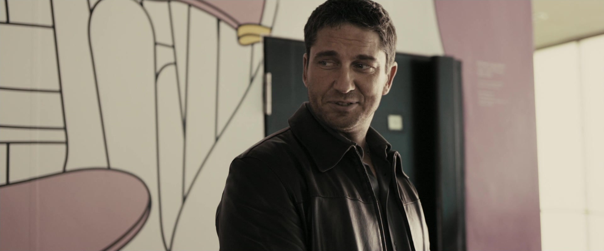 RocknRolla (2008), unknown, 2.40:1 — film still