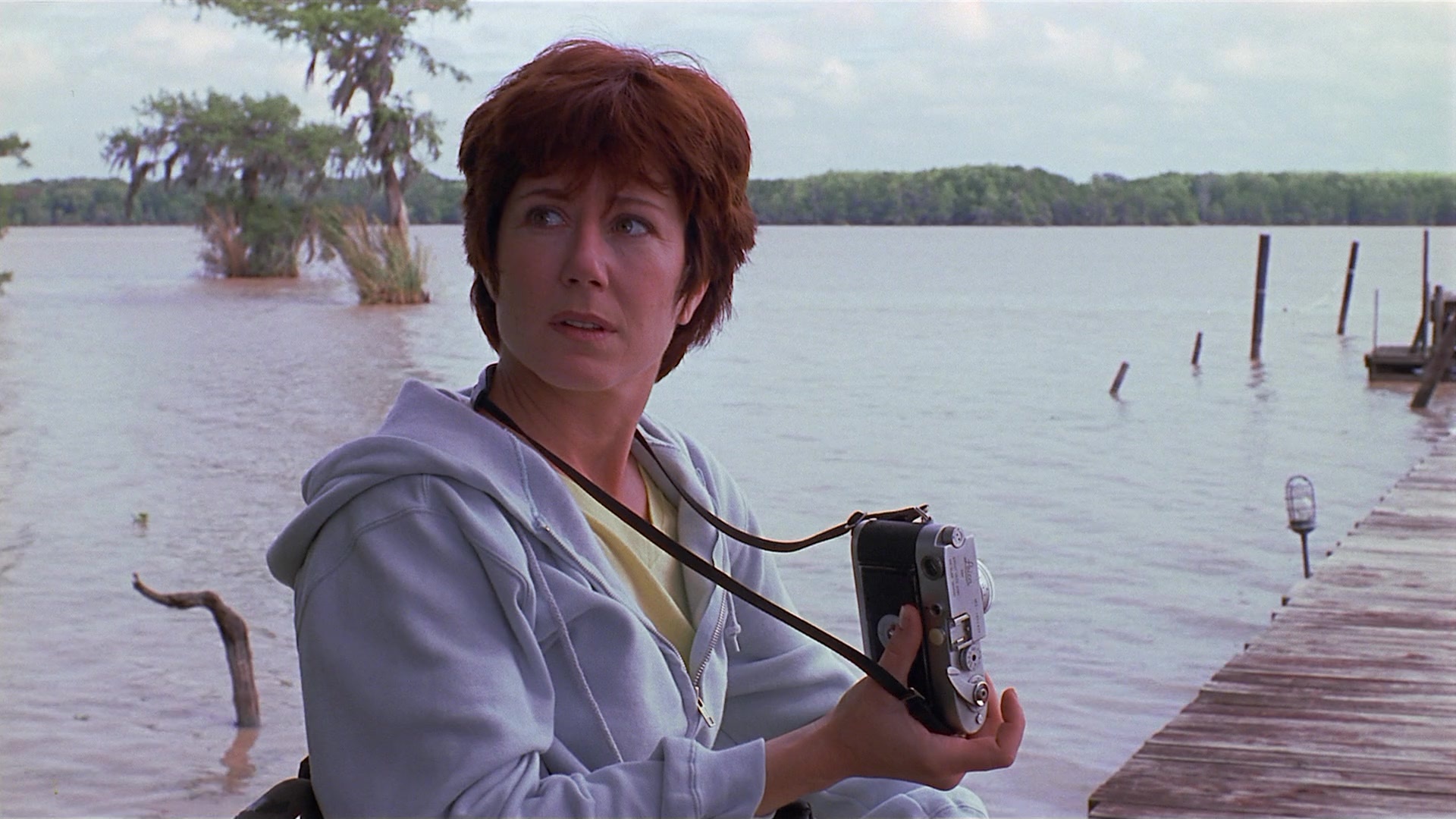 Passion Fish (1992), wide, 1.78:1 — film still