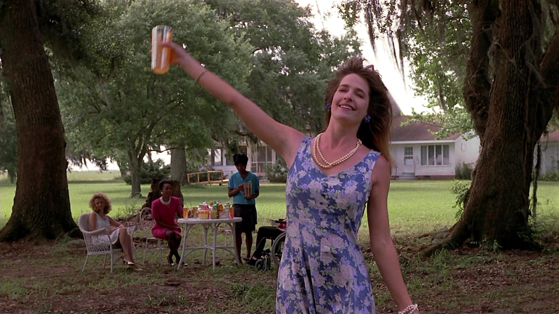 Passion Fish (1992), wide, 1.78:1 — film still