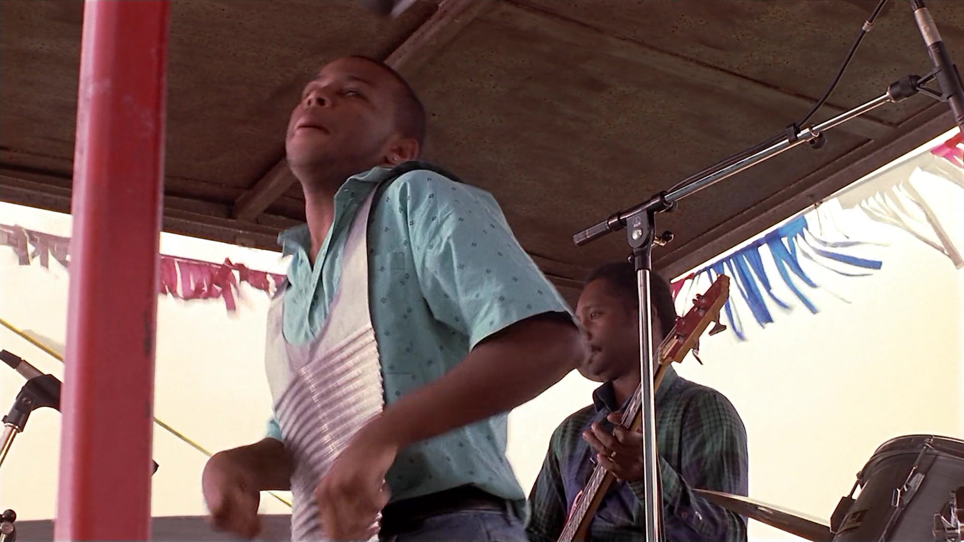 Passion Fish (1992), wide, 1.78:1 — film still