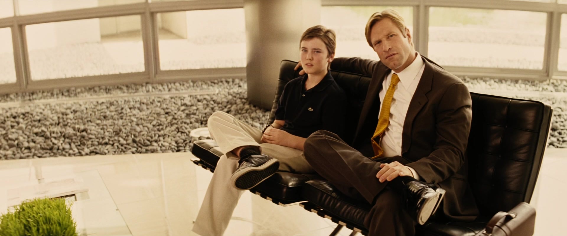 Thank You for Smoking (2005), wide, 2.40:1 — film still
