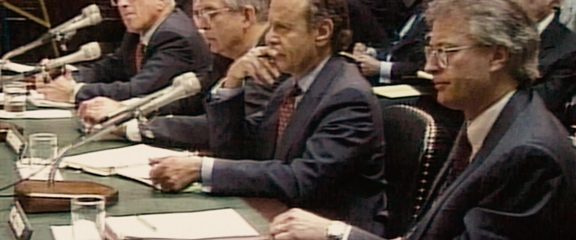 Thank You for Smoking (2005), wide, 2.40:1 — film still