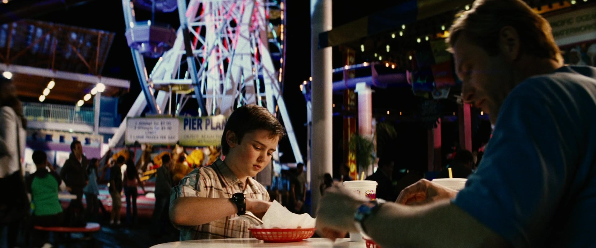 Thank You for Smoking (2005), wide, 2.40:1 — film still