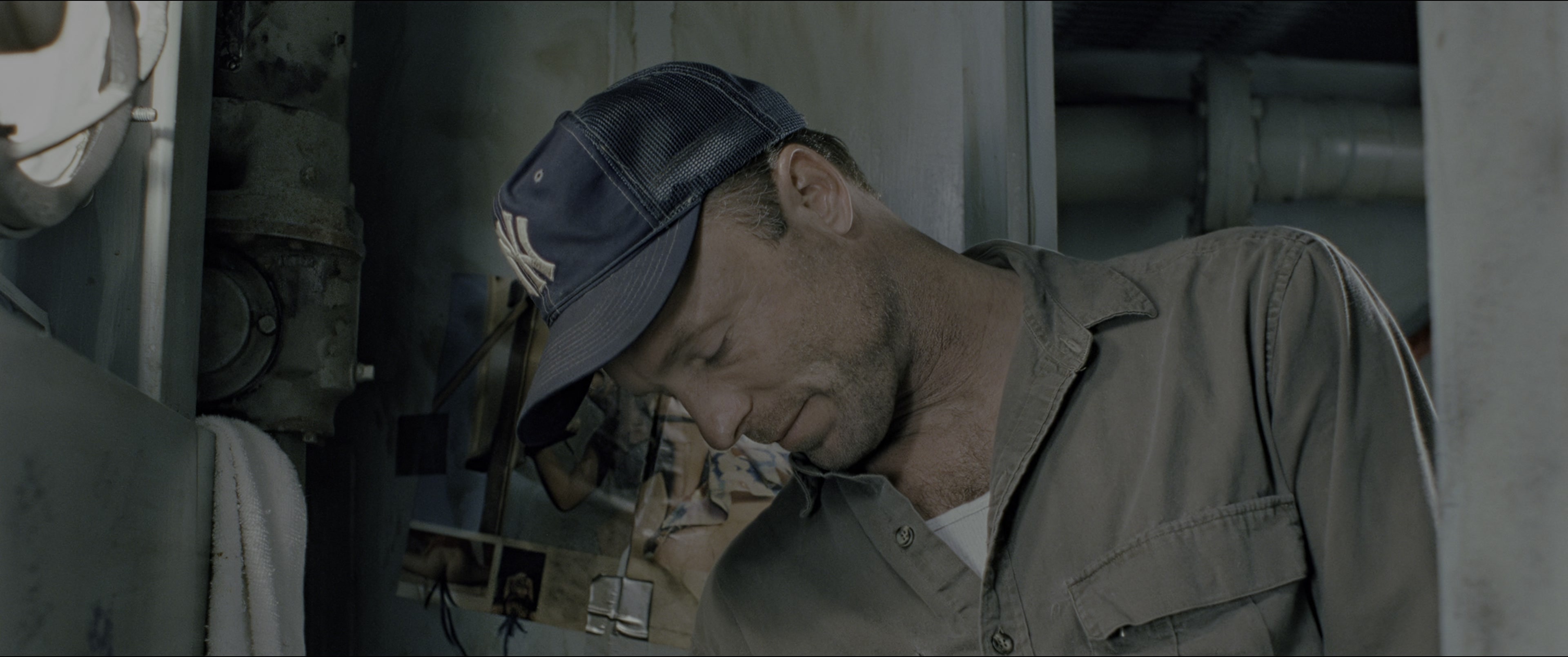 The Abyss (1989), wide, 2.39:1 — film still