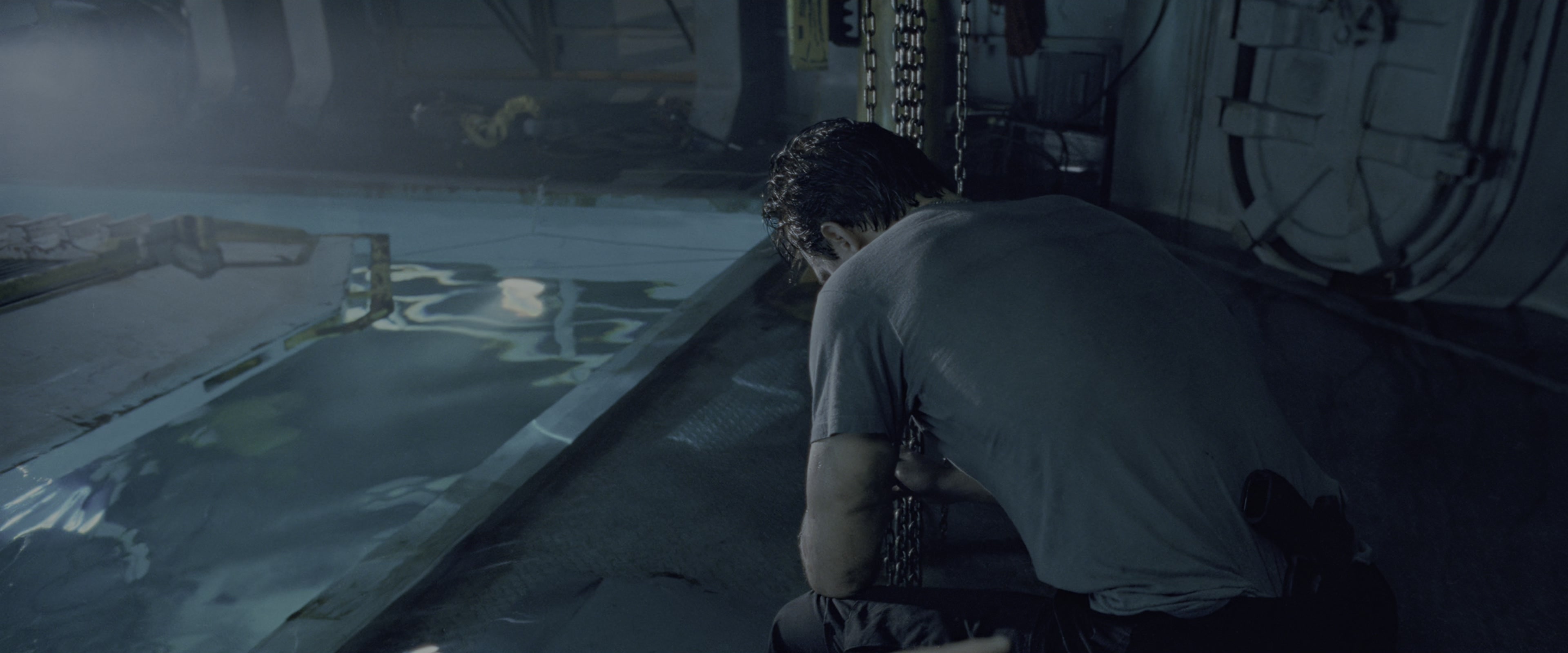 The Abyss (1989), wide, 2.40:1 — film still