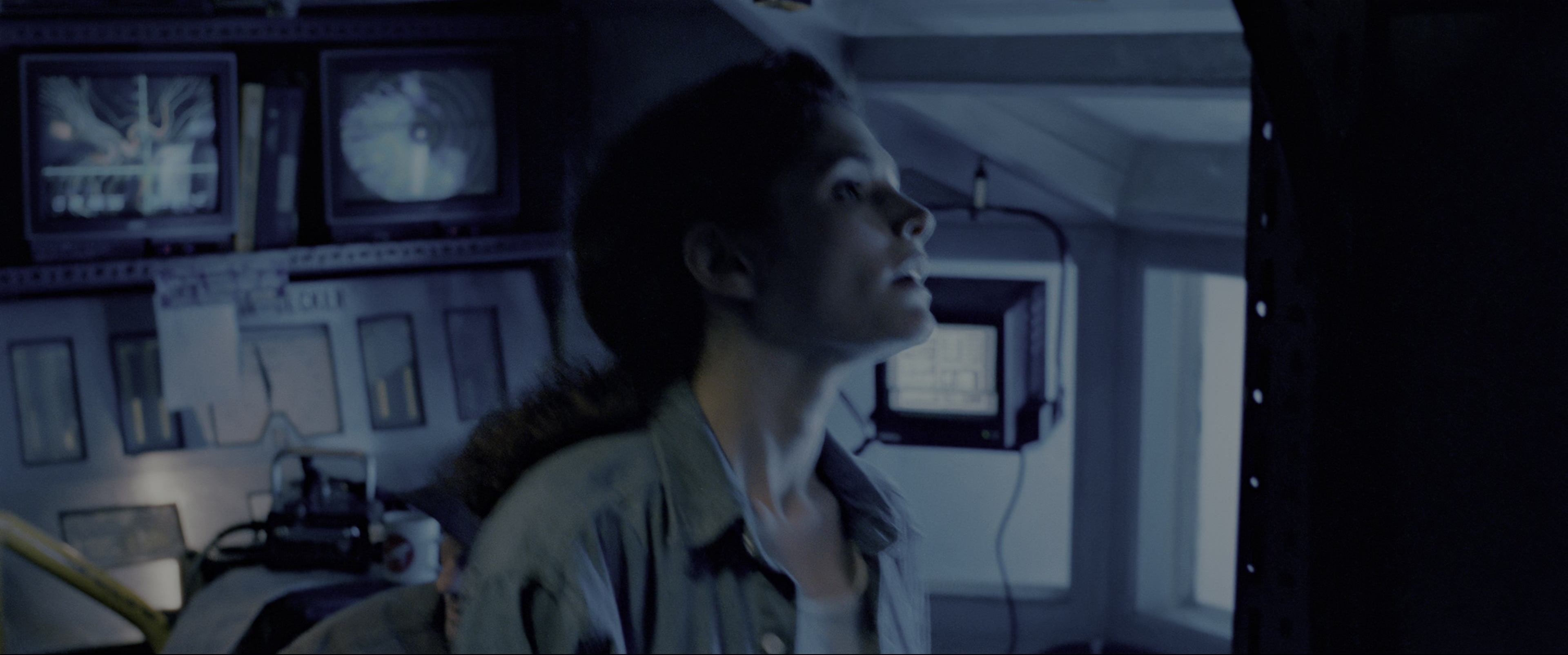 The Abyss (1989), wide, 2.39:1 — film still