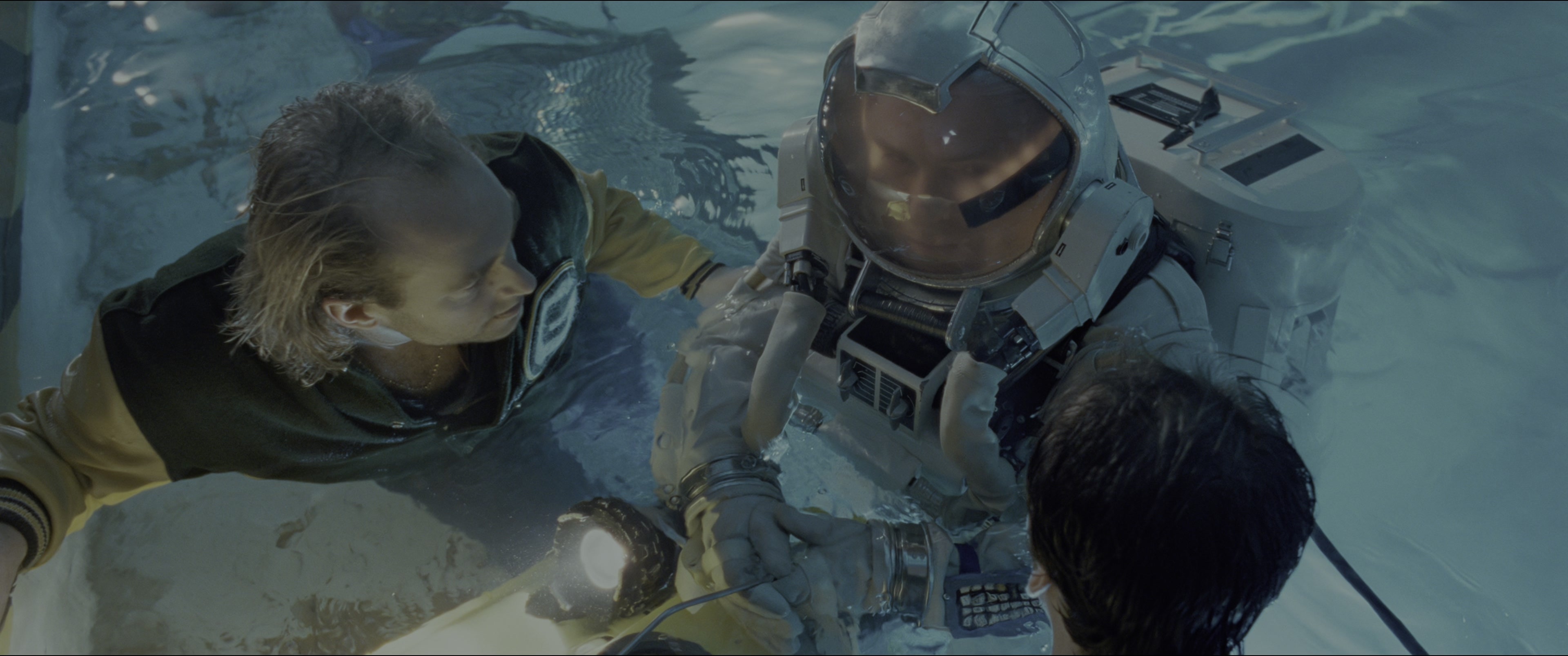 The Abyss (1989), wide, 2.39:1 — film still