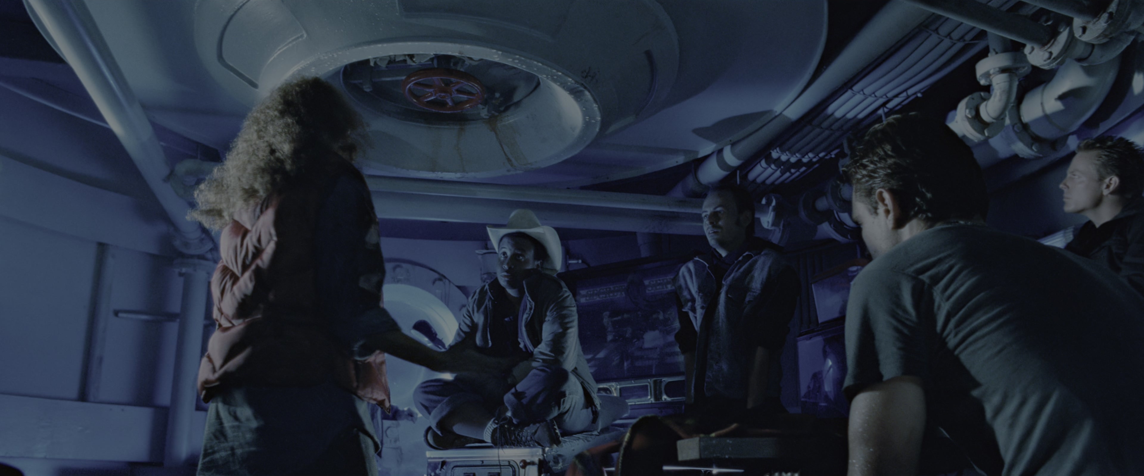 The Abyss (1989), wide, 2.40:1 — film still