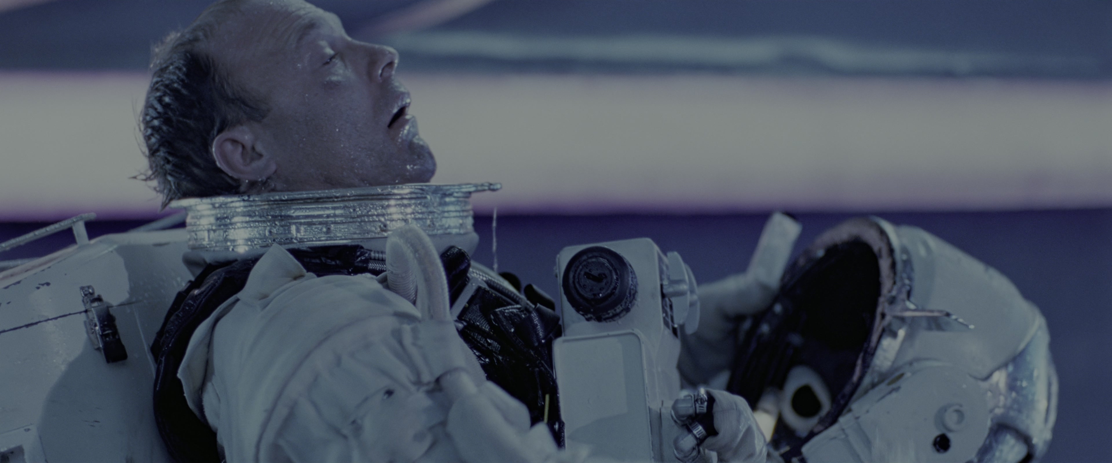 The Abyss (1989), wide, 2.40:1 — film still