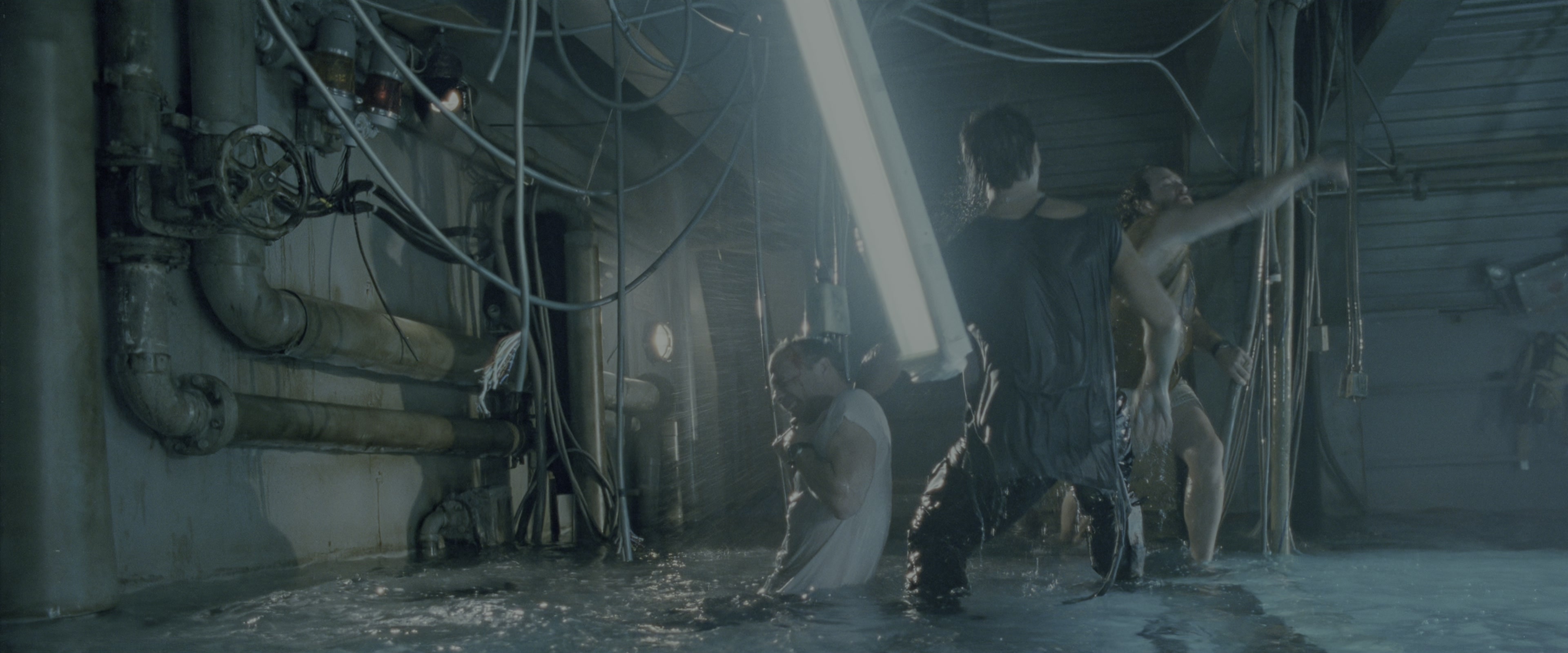 The Abyss (1989), wide, 2.40:1 — film still