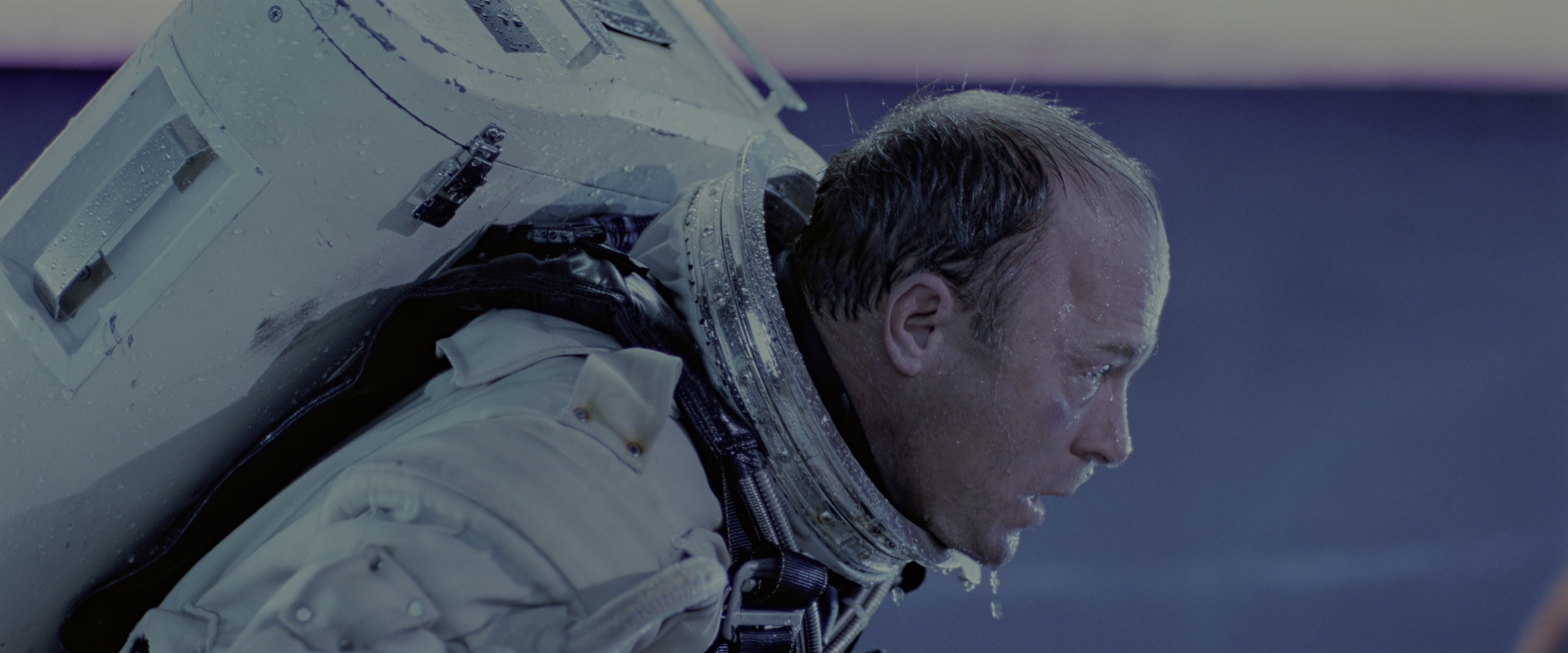 The Abyss (1989), wide, 2.40:1 — film still