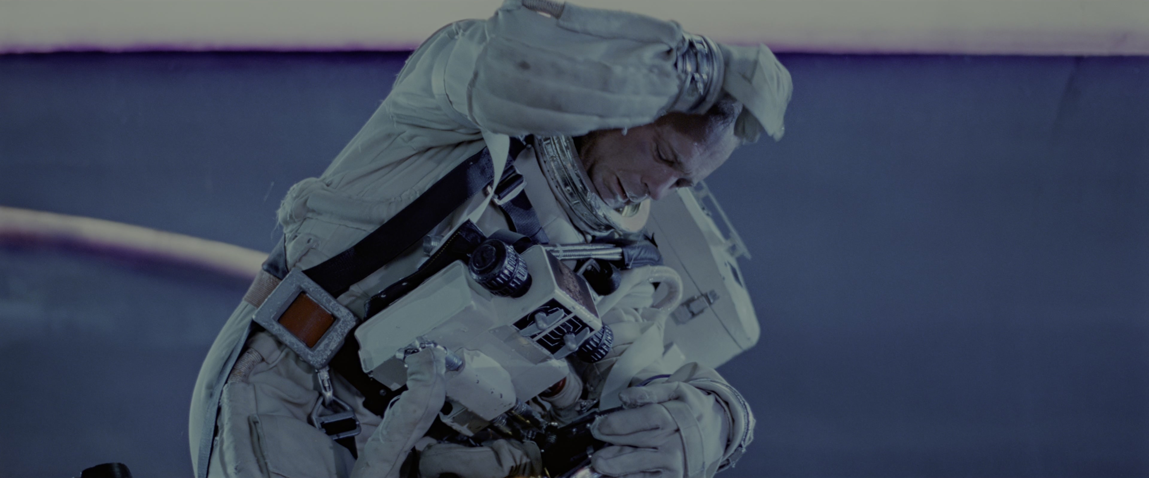 The Abyss (1989), wide, 2.40:1 — film still