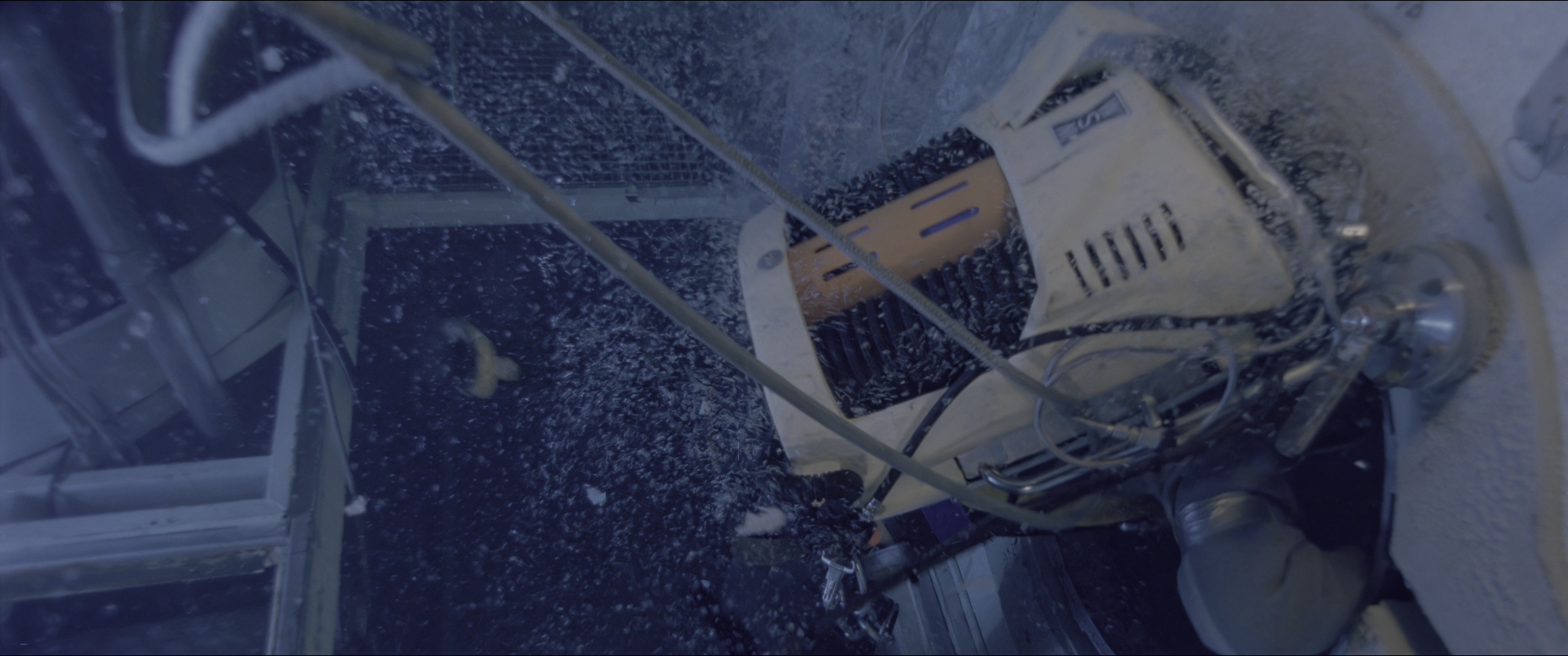 The Abyss (1989), unknown, 2.39:1 — film still
