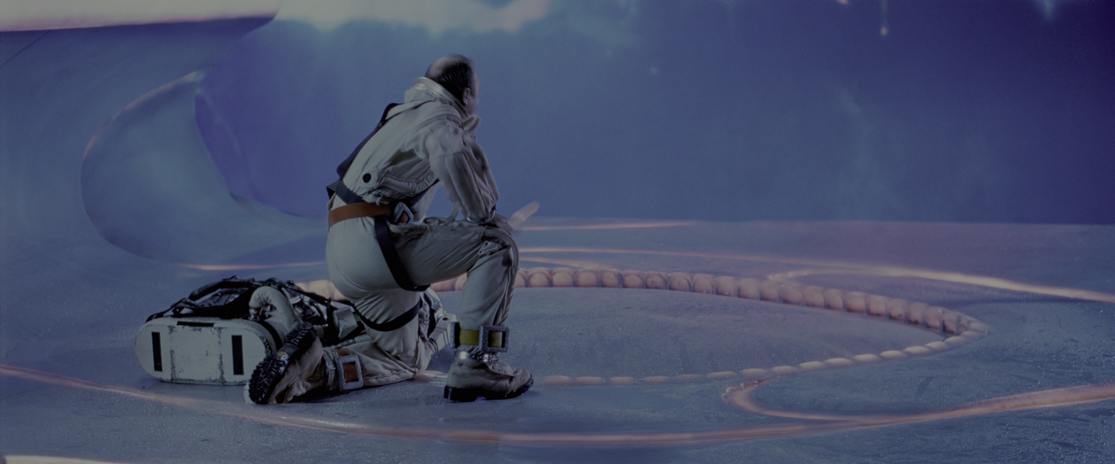 The Abyss (1989), wide, 2.40:1 — film still