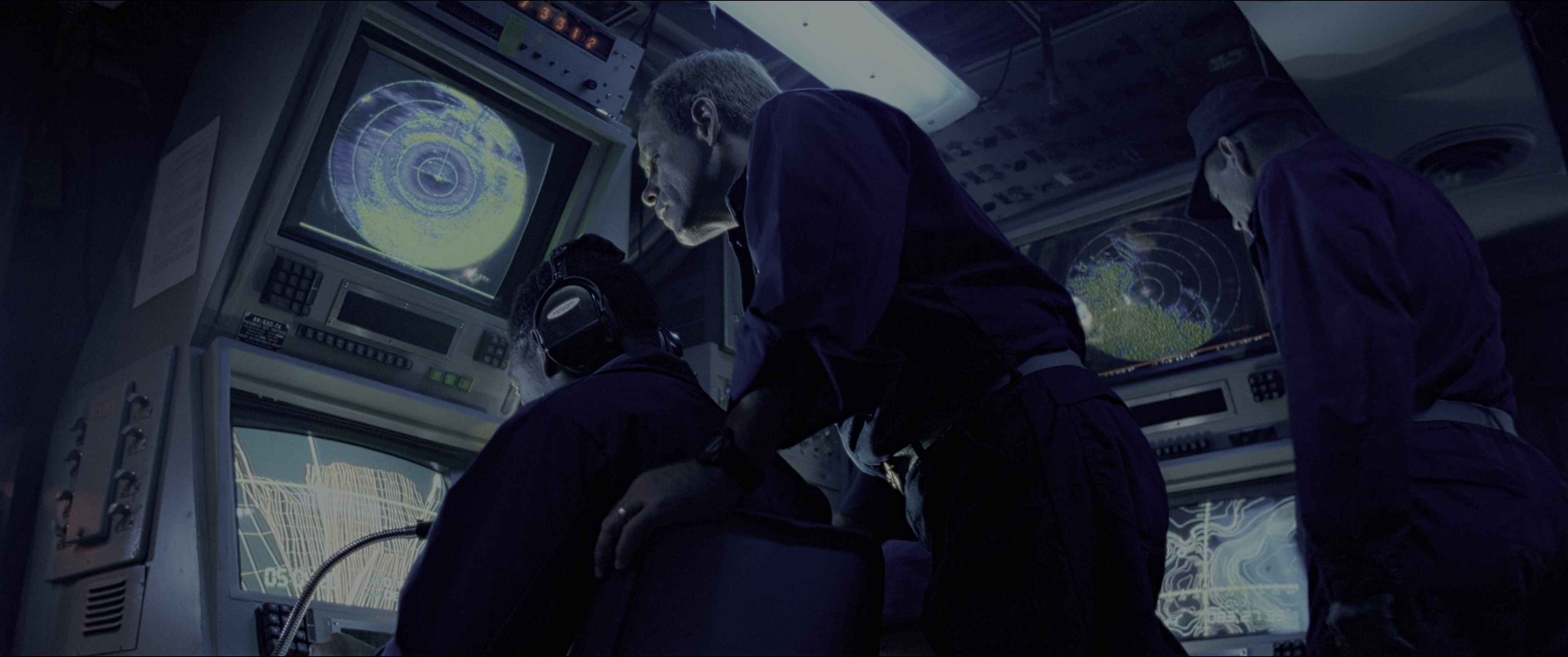 The Abyss (1989), wide, 2.39:1 — film still