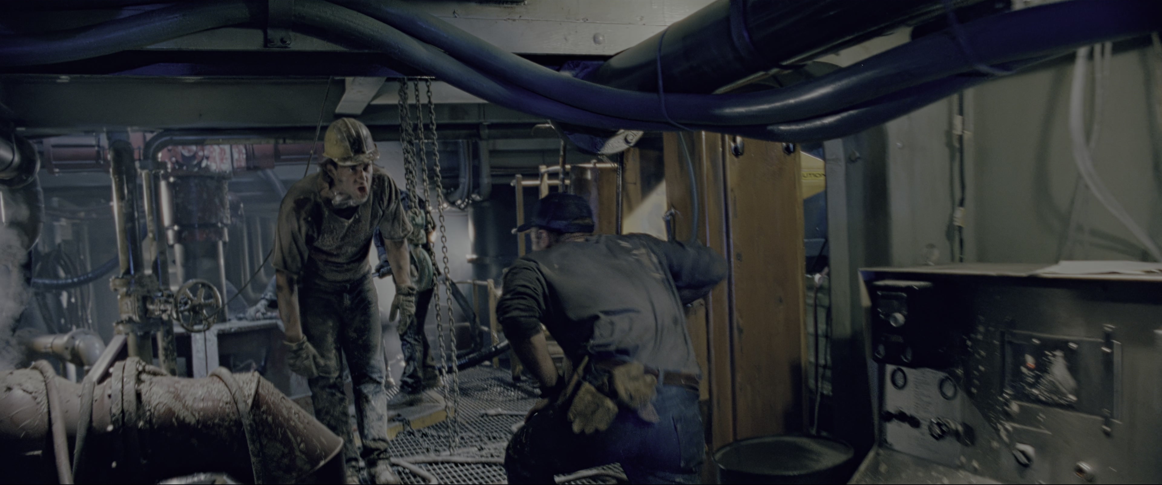 The Abyss (1989), wide, 2.39:1 — film still
