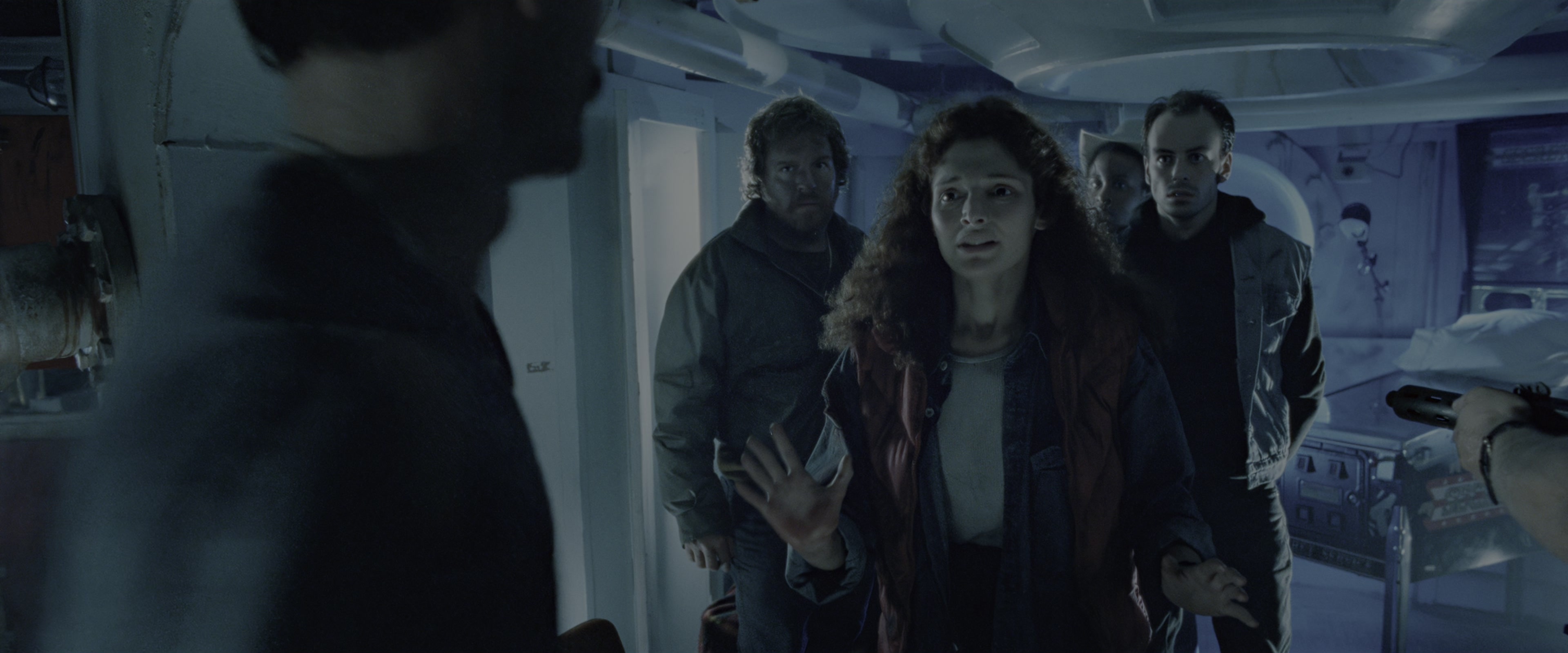 The Abyss (1989), wide, 2.40:1 — film still