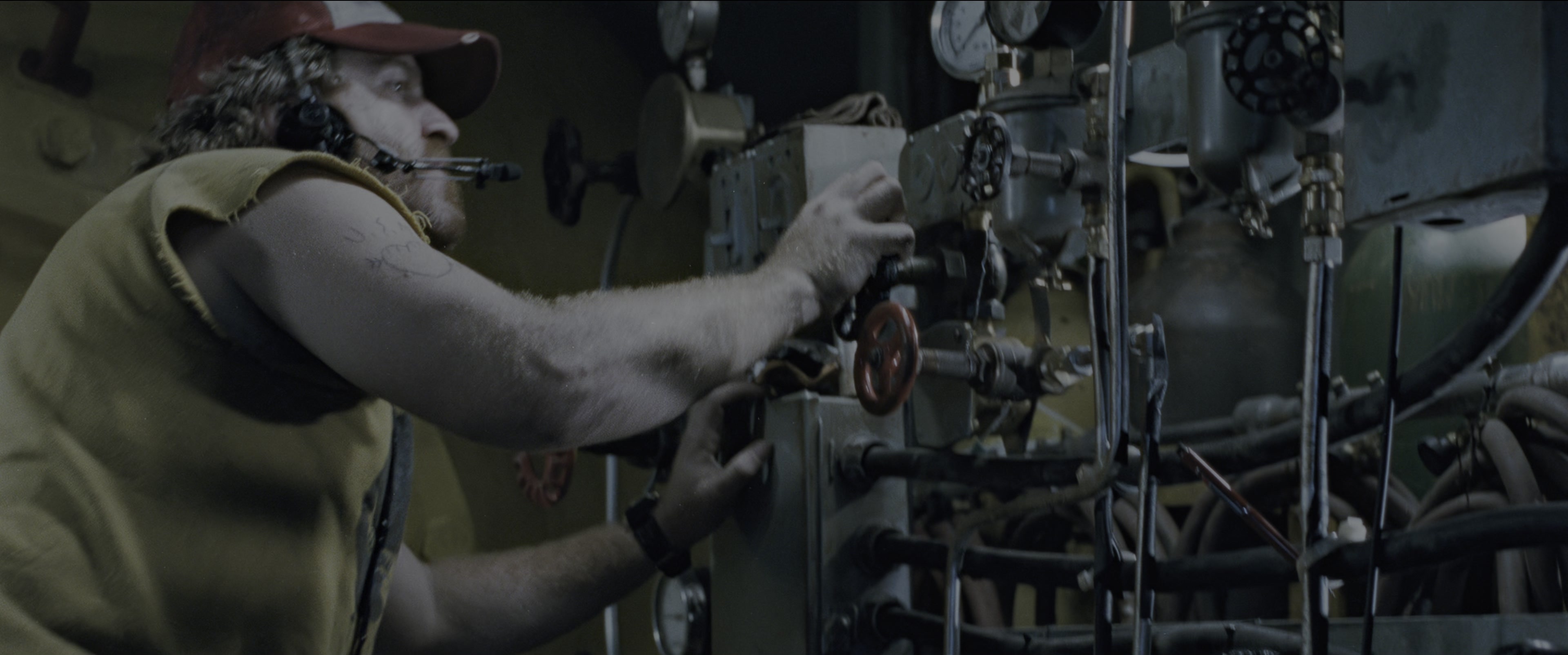 The Abyss (1989), wide, 2.39:1 — film still