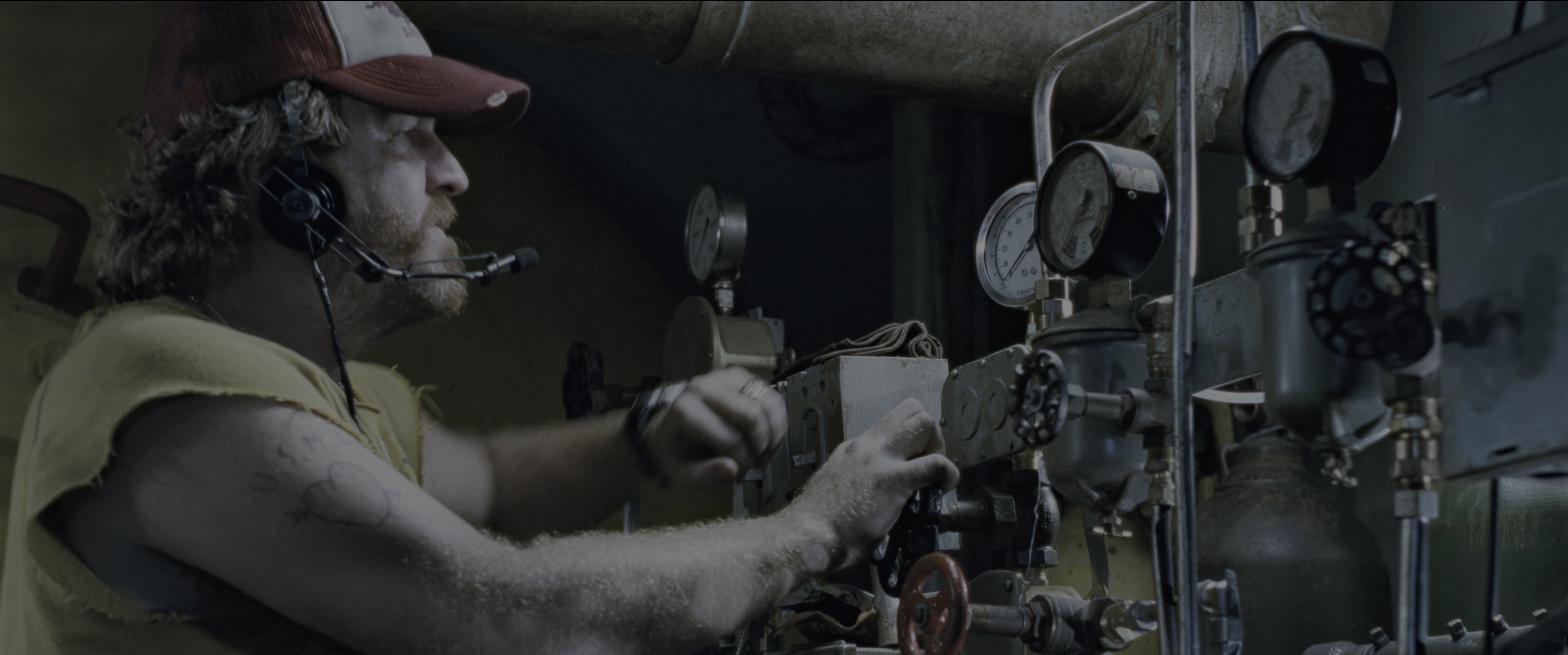 The Abyss (1989), wide, 2.39:1 — film still