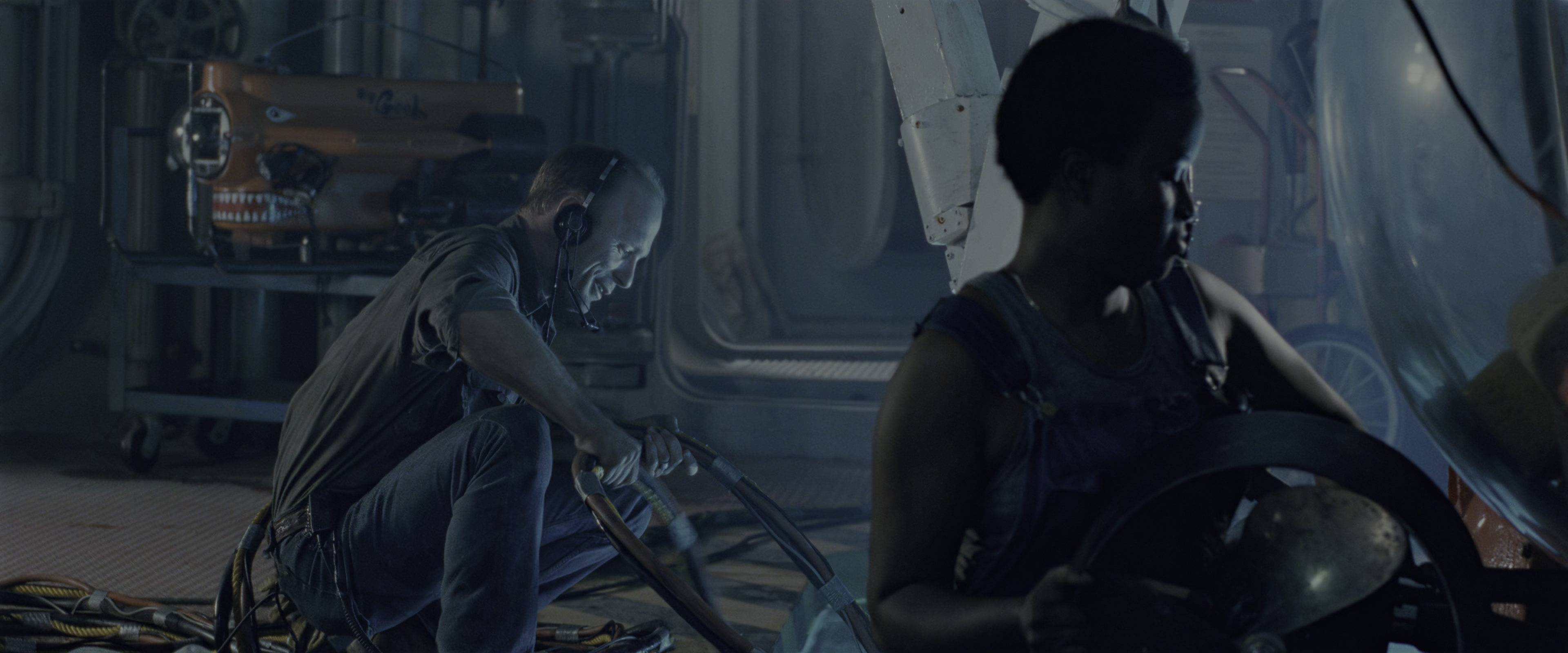 The Abyss (1989), wide, 2.40:1 — film still