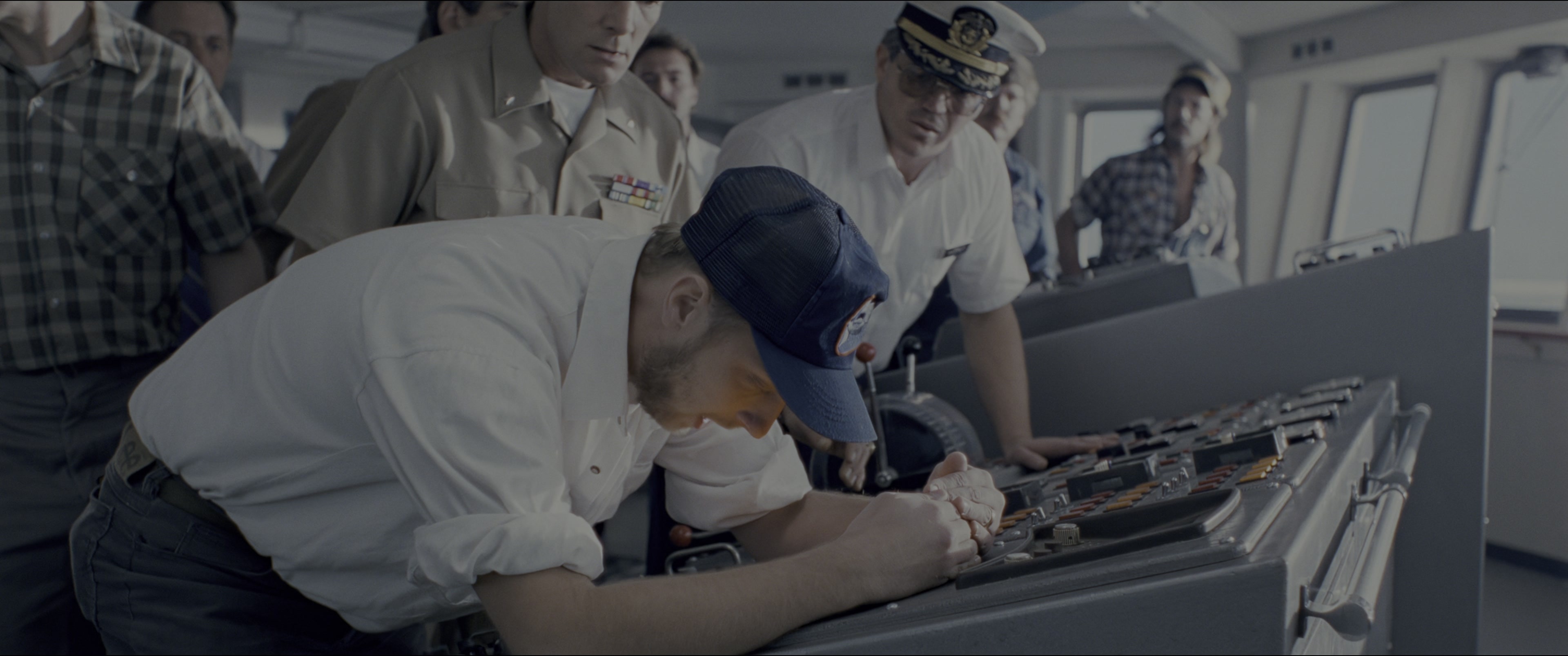 The Abyss (1989), wide, 2.39:1 — film still