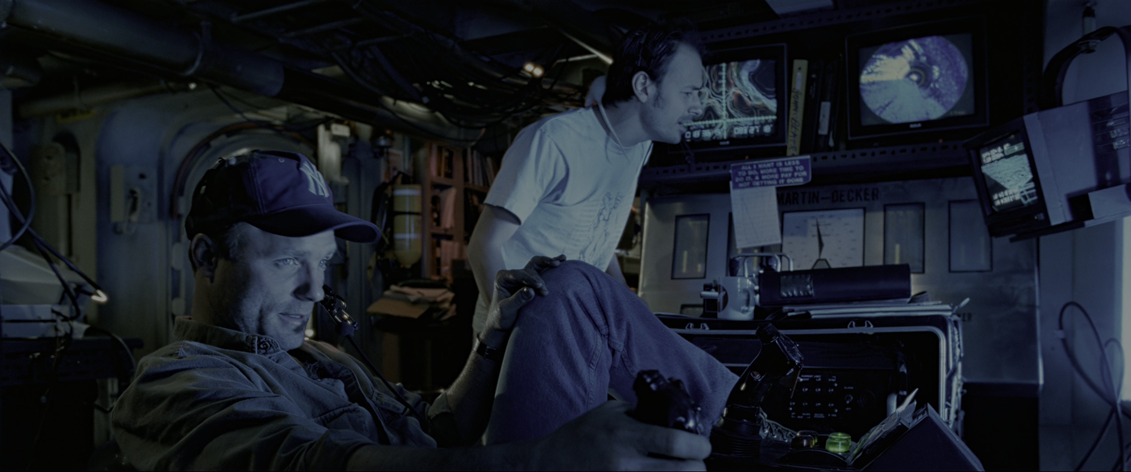 The Abyss (1989), wide, 2.39:1 — film still