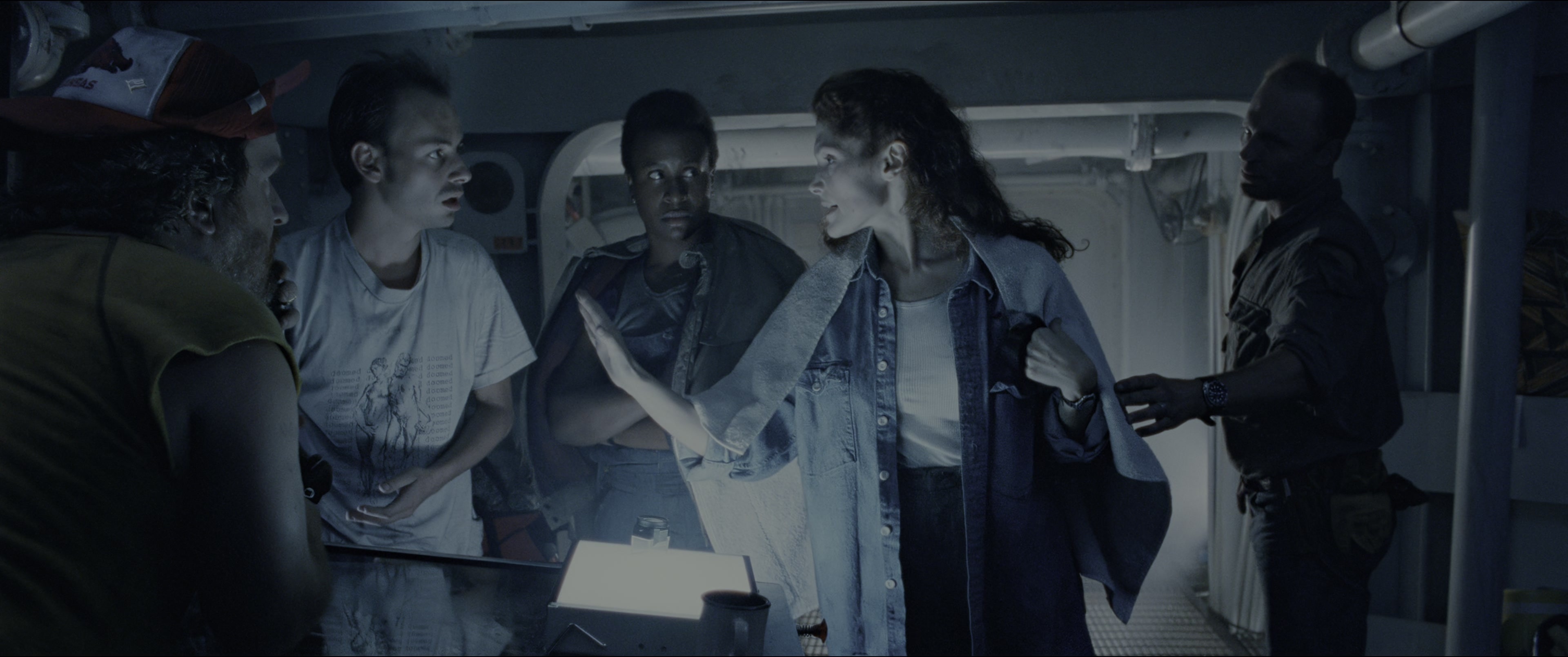 The Abyss (1989), wide, 2.39:1 — film still