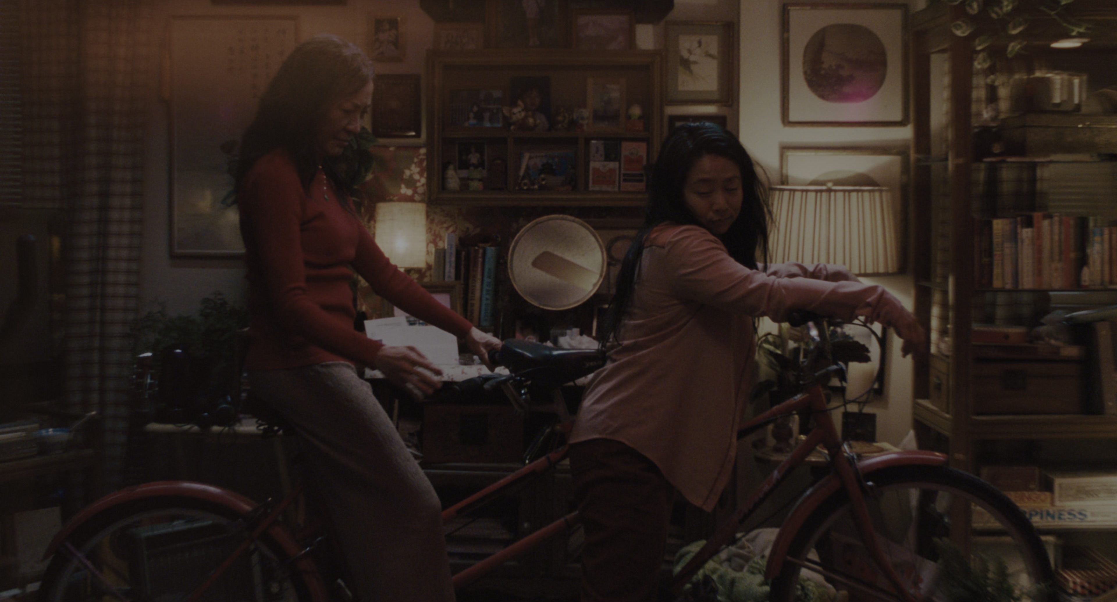 Everything Everywhere All at Once (2021), wide, 1.85:1 — film still