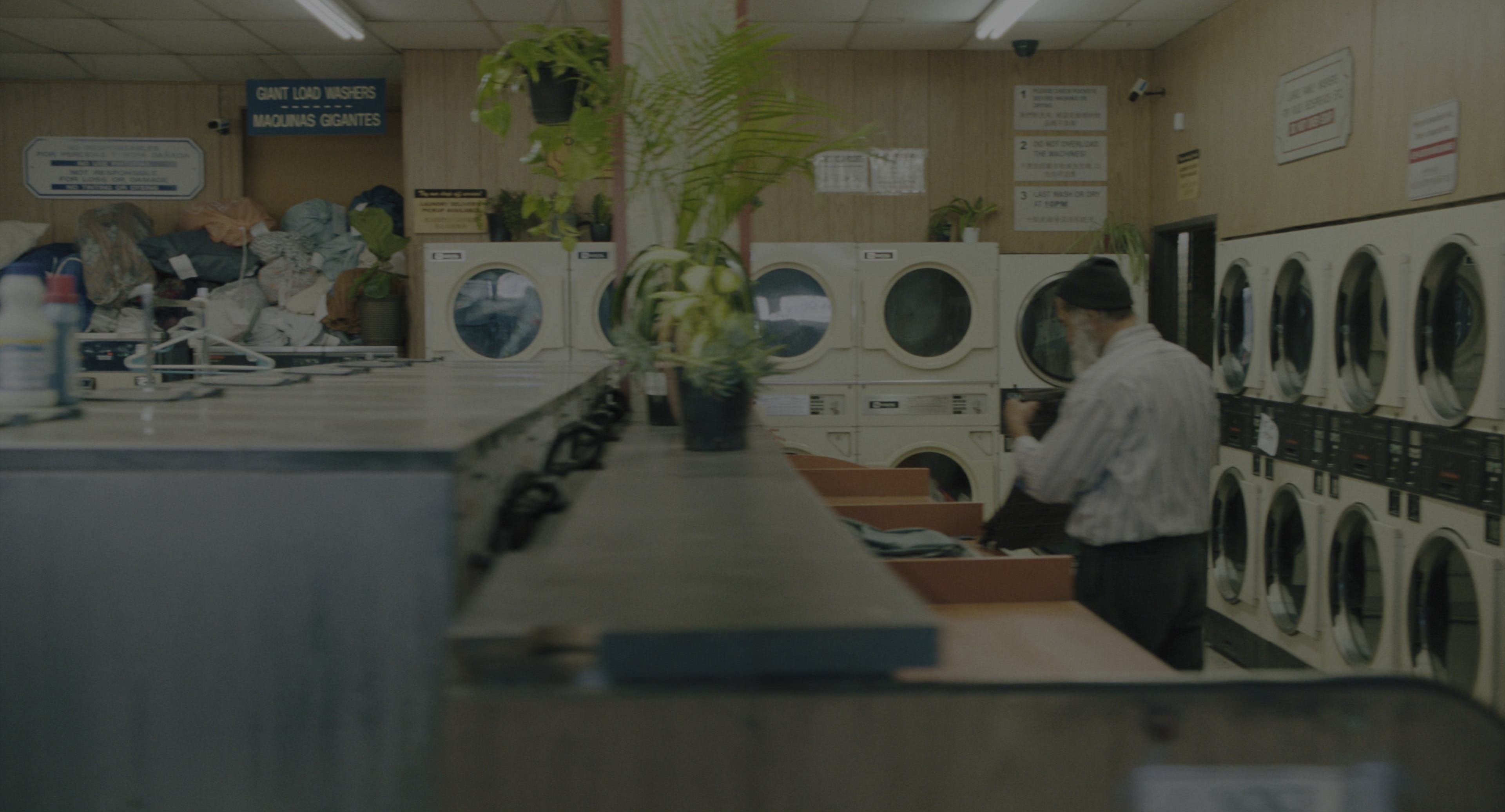Everything Everywhere All at Once (2021), wide, 1.85:1 — film still