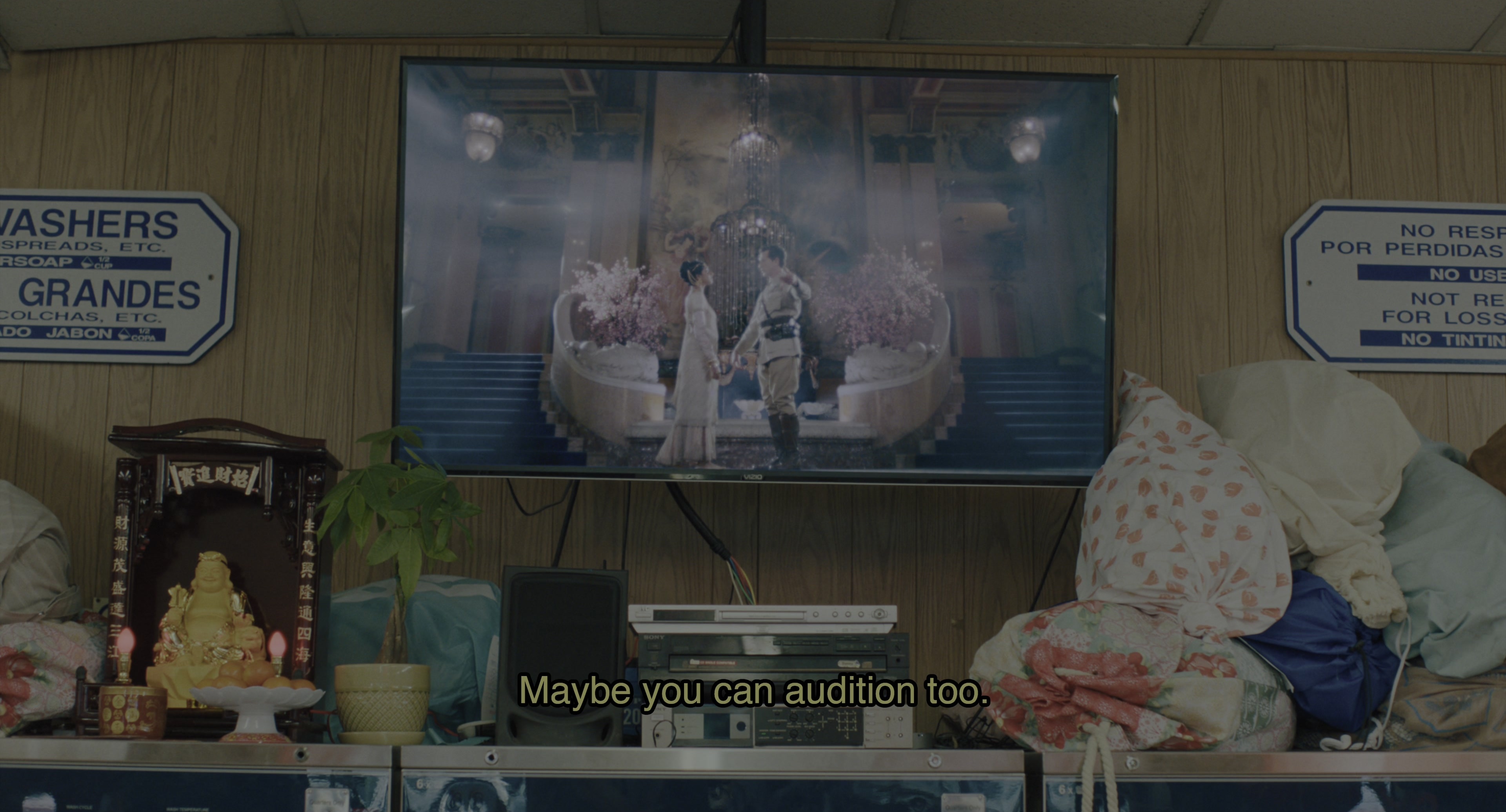 Everything Everywhere All at Once (2021), wide, 1.85:1 — film still