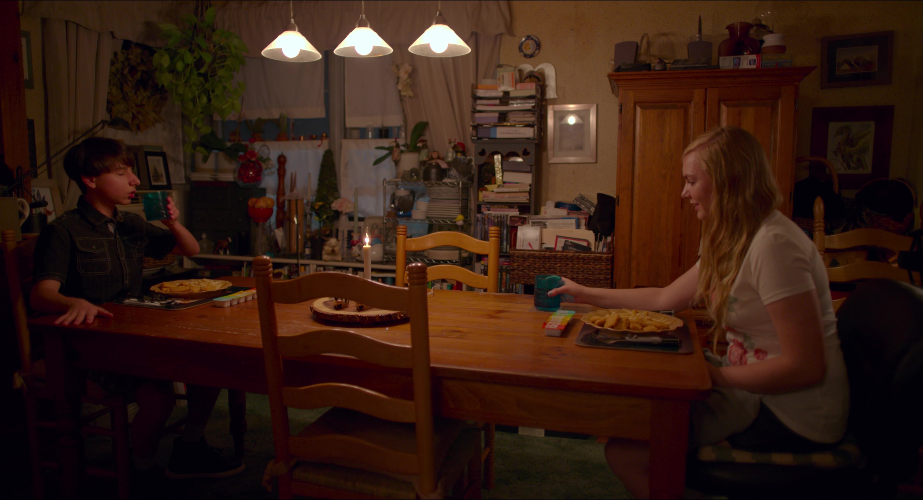 Eighth Grade (2018), wide, 1.85:1 — film still