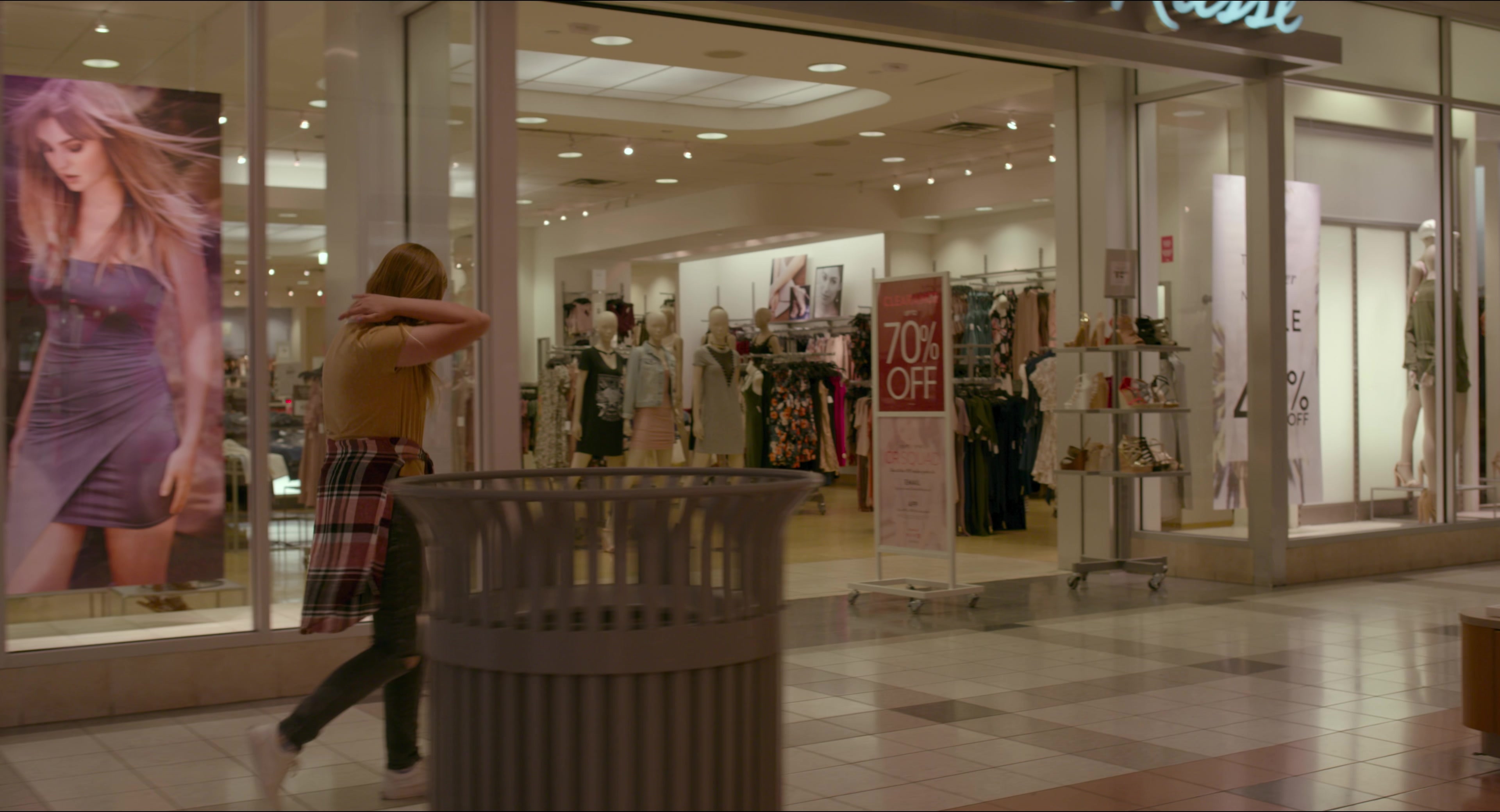 Eighth Grade (2018), wide, 1.85:1 — film still