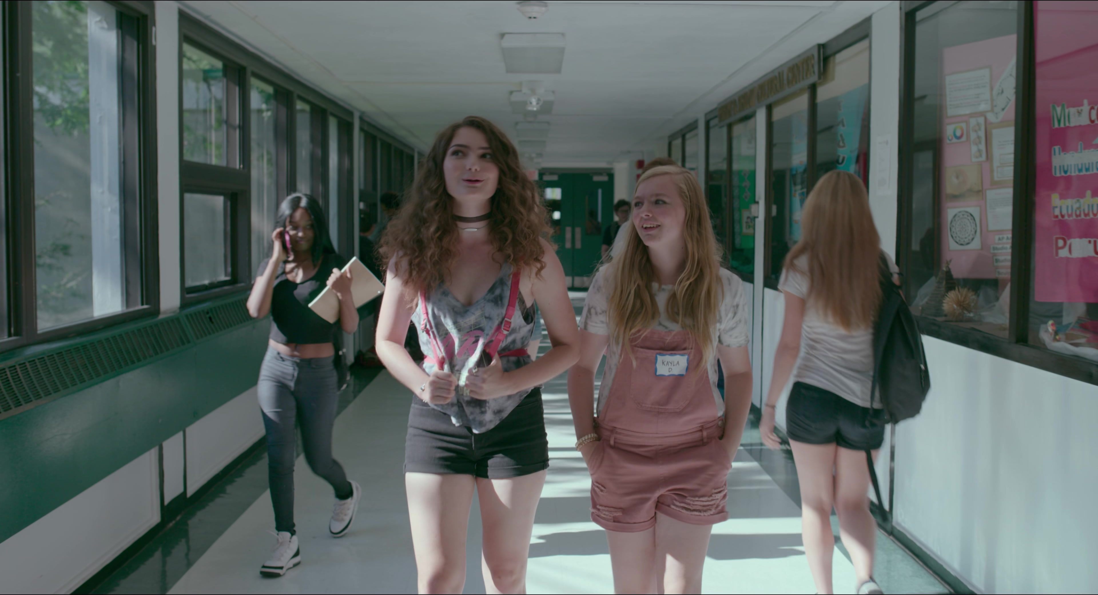 Eighth Grade (2018), wide, 1.85:1 — film still