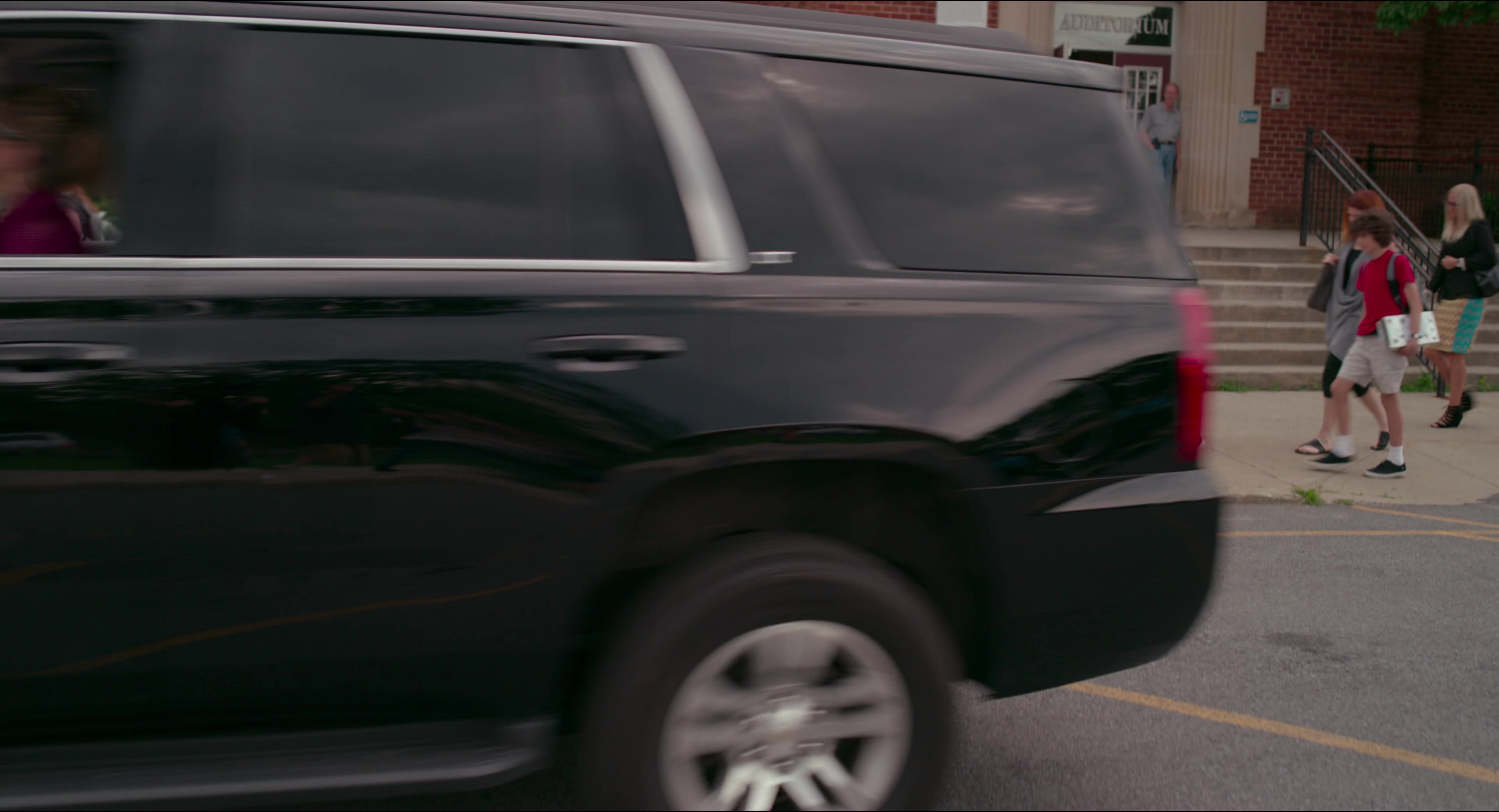 Eighth Grade (2018), wide, 1.85:1 — film still