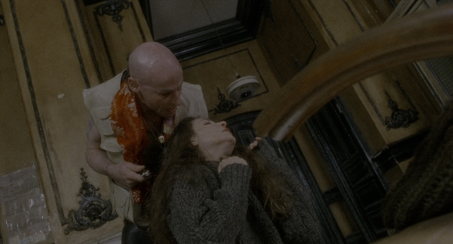 Wide shot frame from Twelve Monkeys — people, action, show