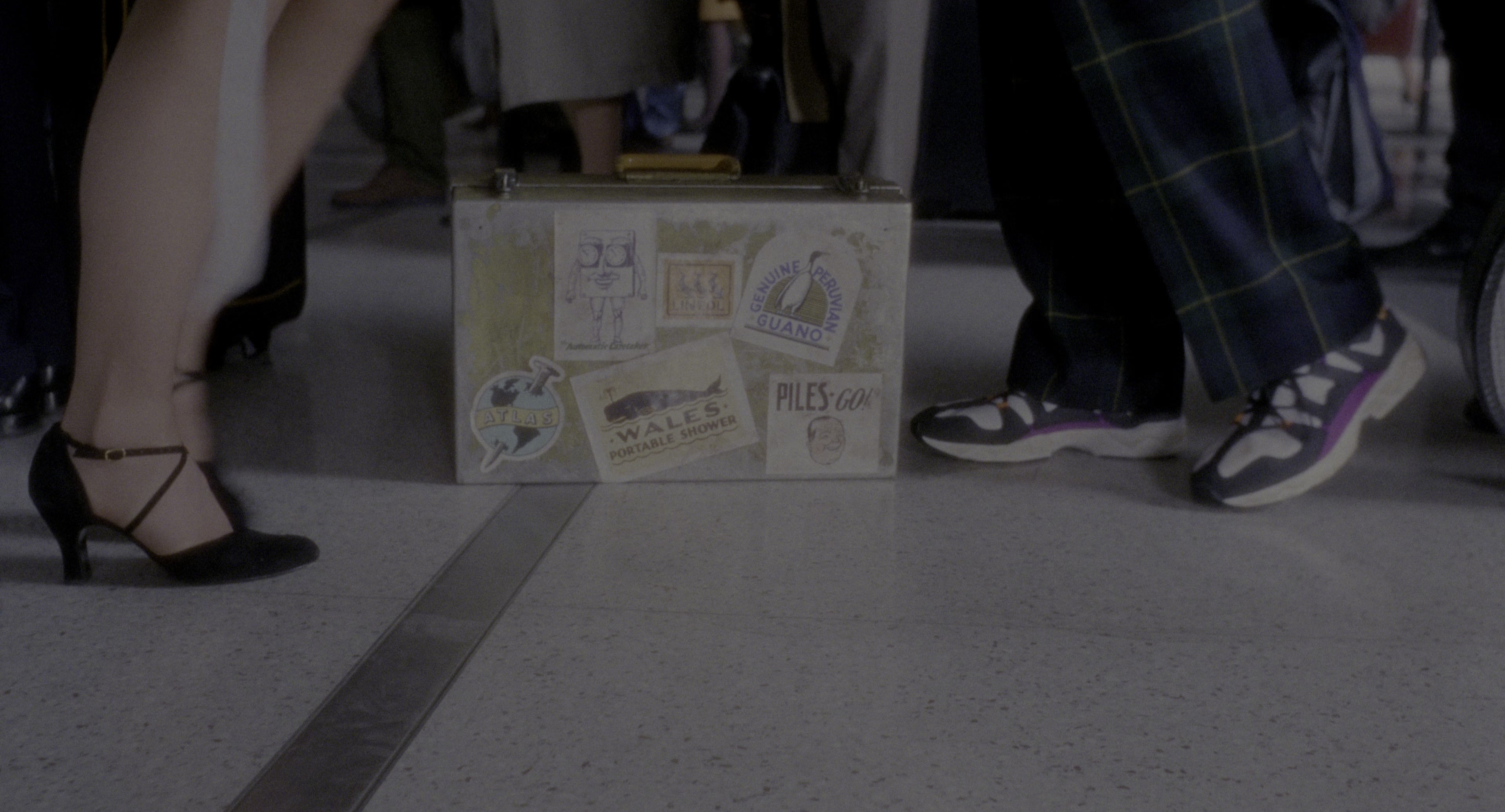 Twelve Monkeys (1995), wide, 1.85:1 — film still