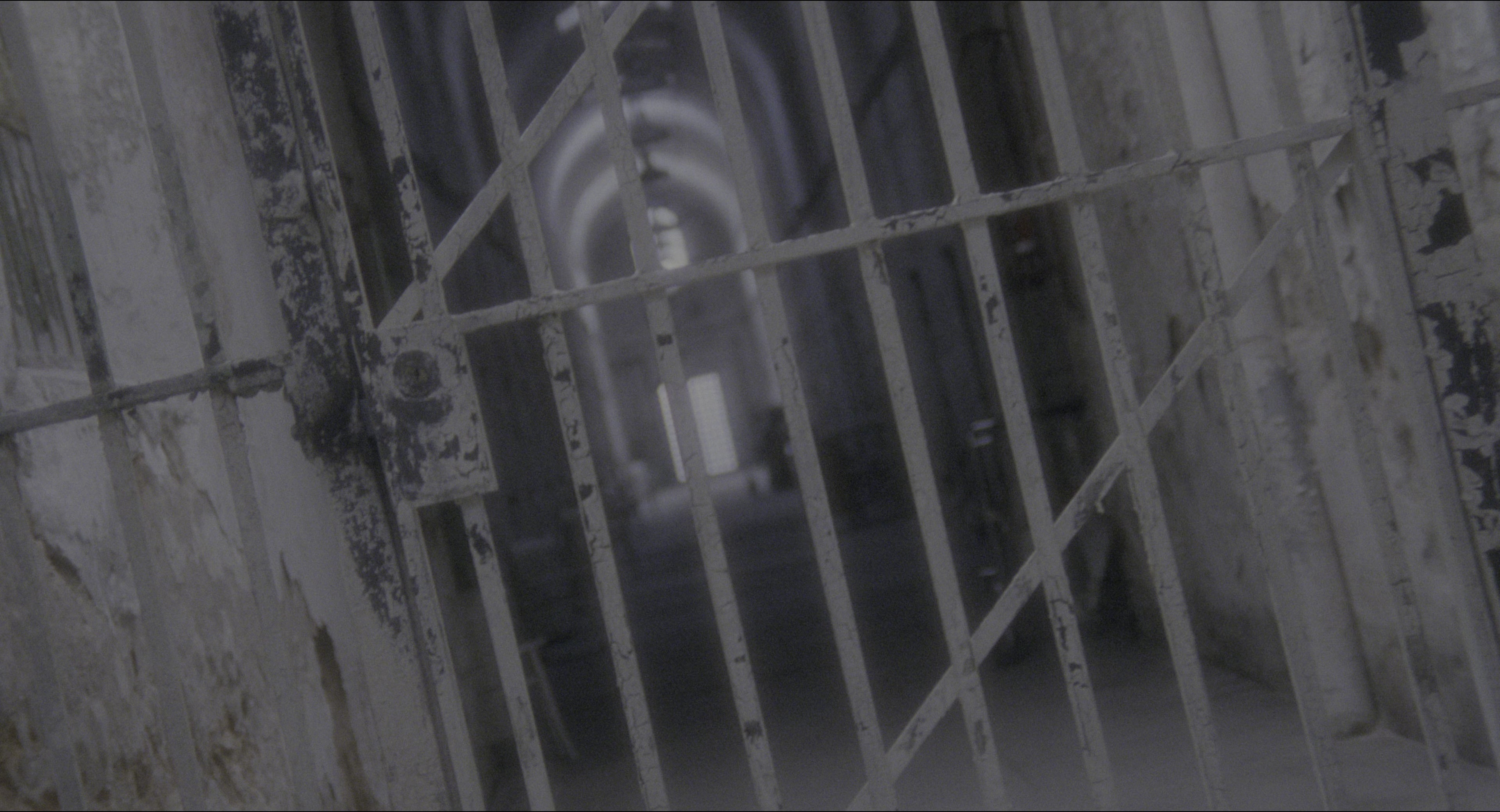 Twelve Monkeys (1995), wide, 1.85:1 — film still