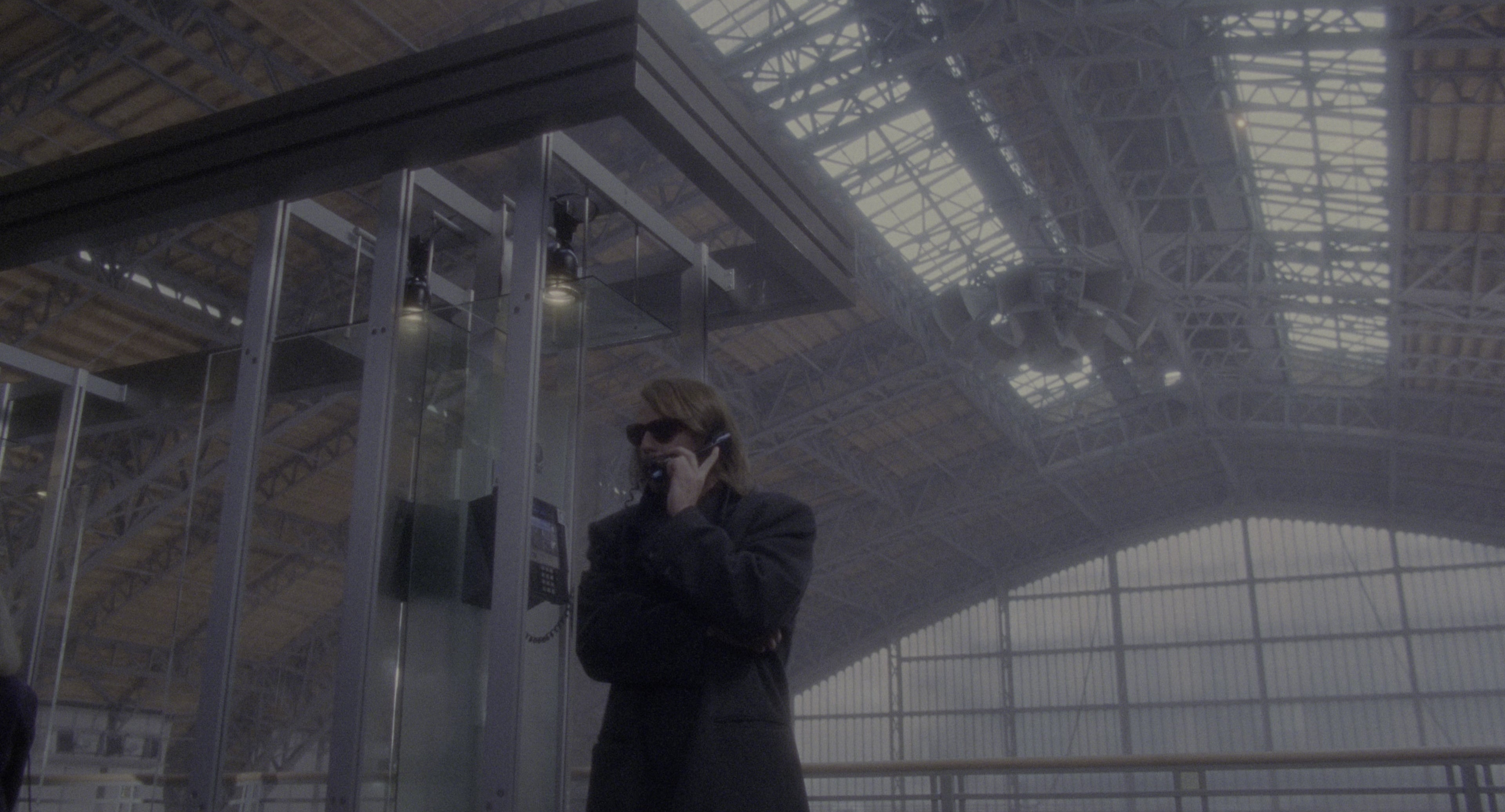 Twelve Monkeys (1995), wide, 1.85:1 — film still